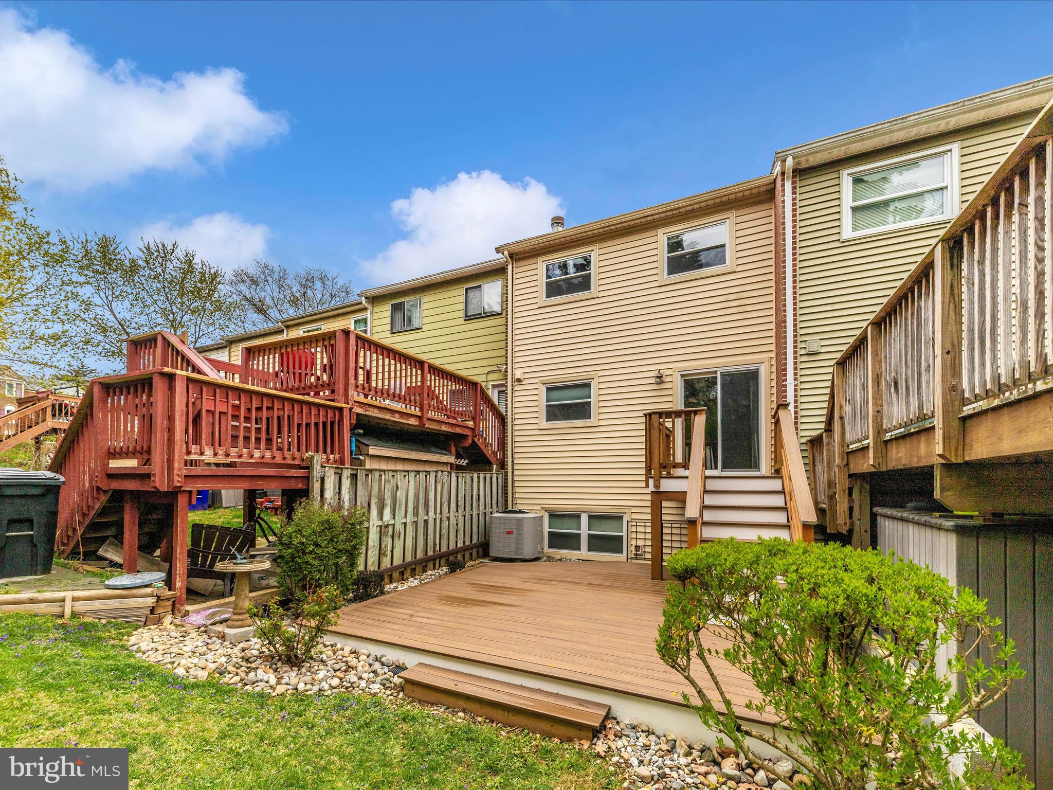 FRIENDLY ACRES - Residential