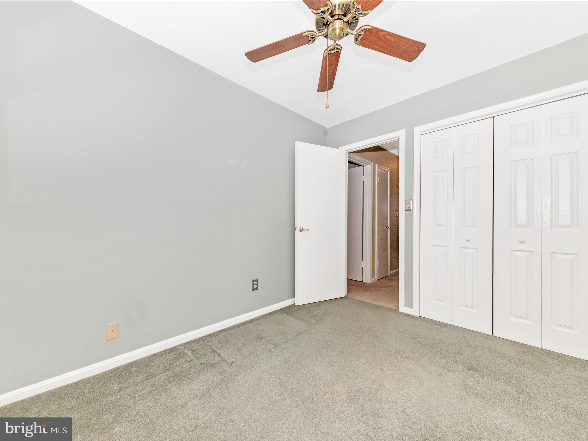 FRIENDLY ACRES - Residential