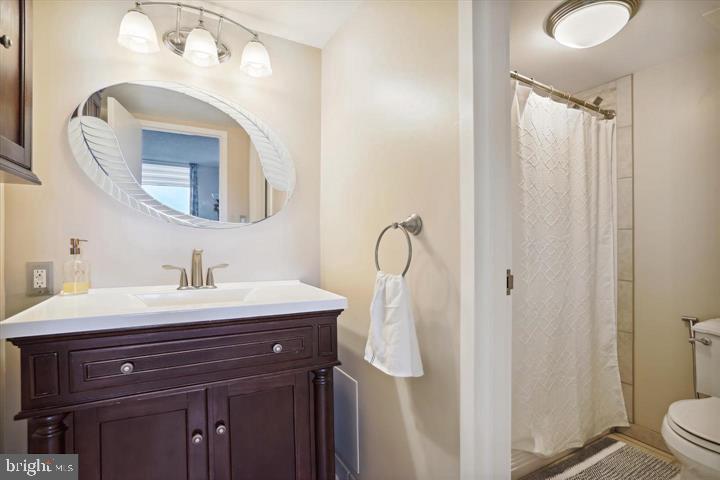 THE RIDGELY - Residential