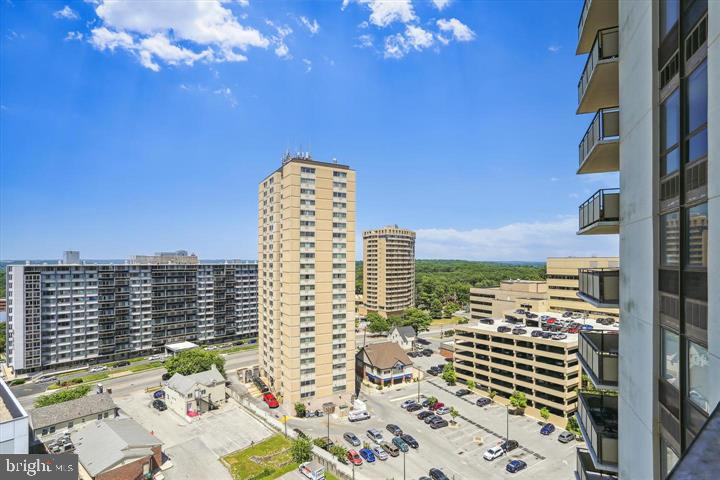 THE RIDGELY - Residential