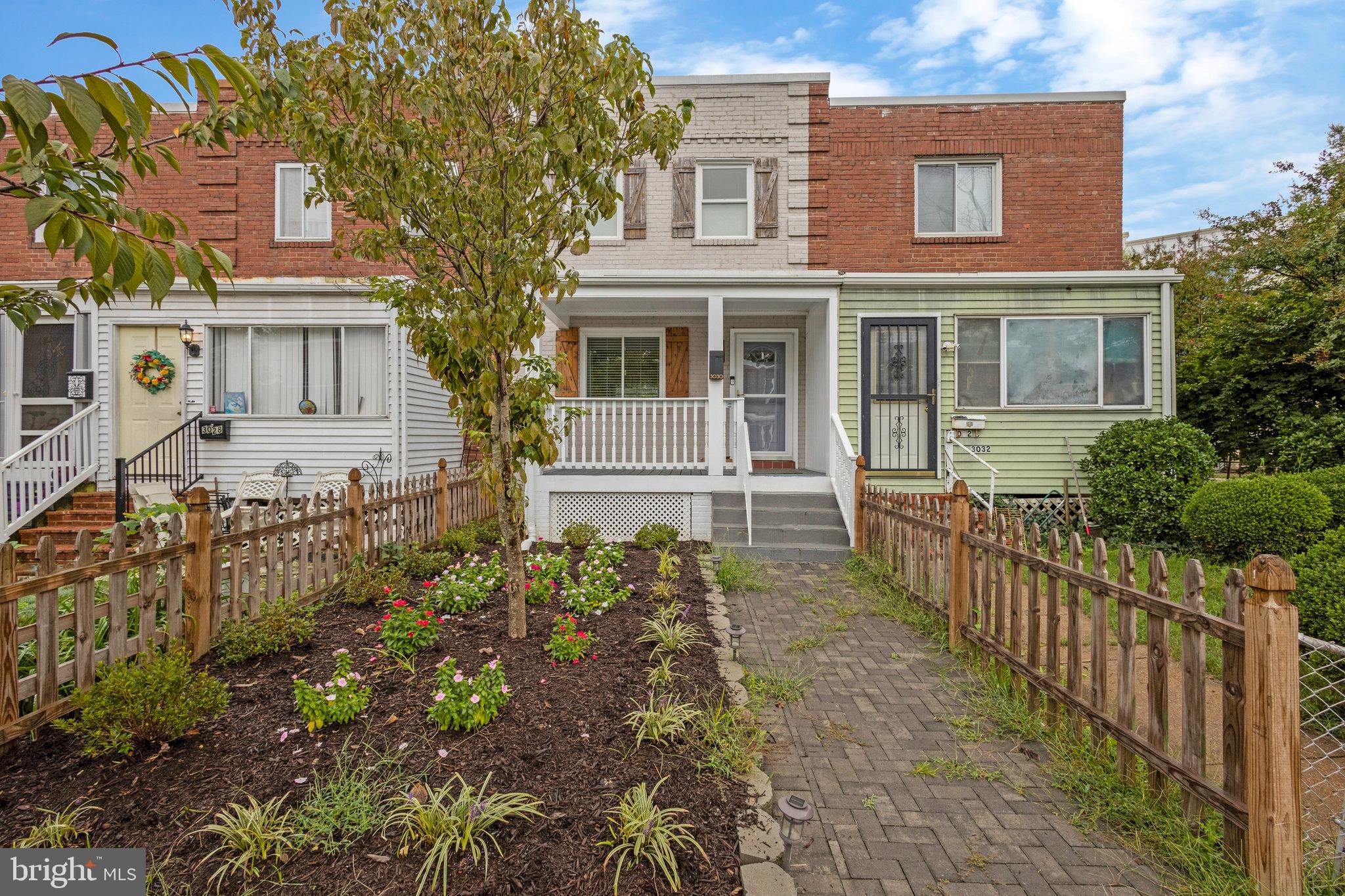 DEL RAY - Residential Lease