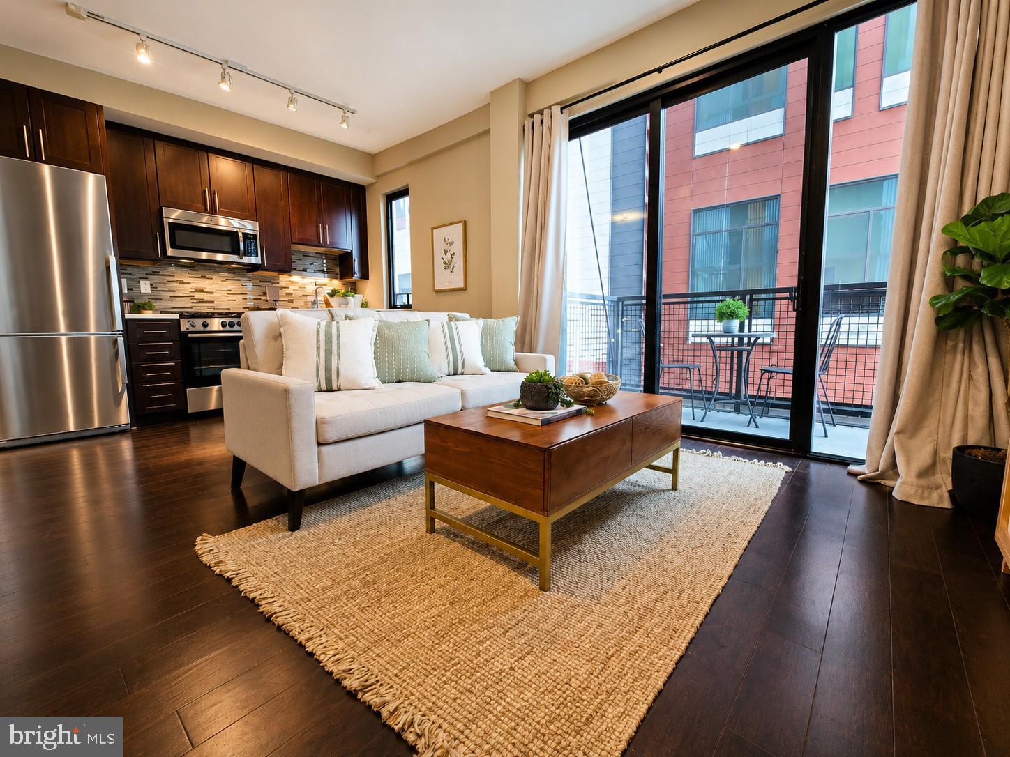 DOWNTOWN SILVER SPRING - Residential