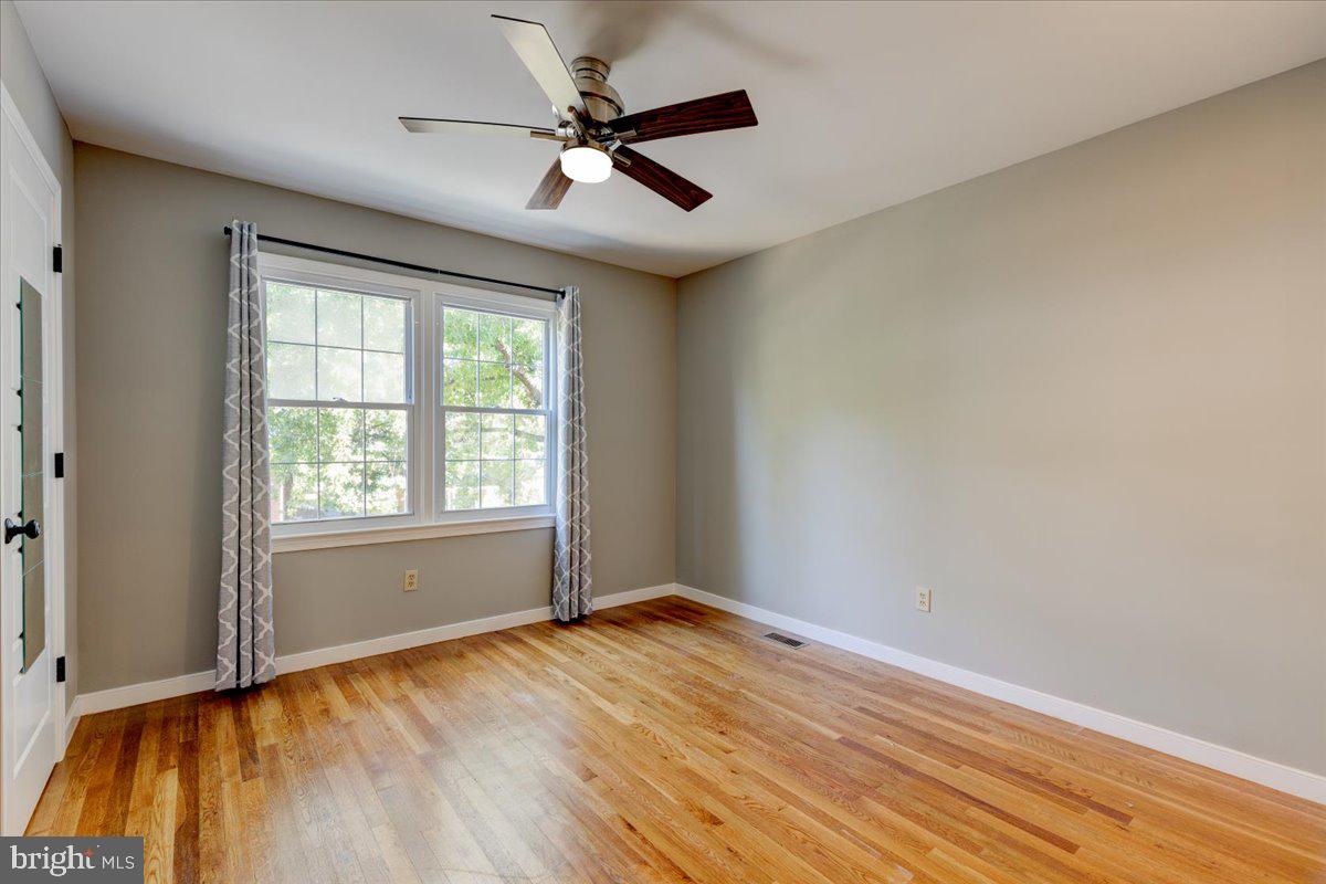 ADDISON HEIGHTS - Residential Lease