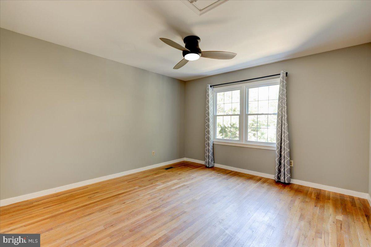 ADDISON HEIGHTS - Residential Lease