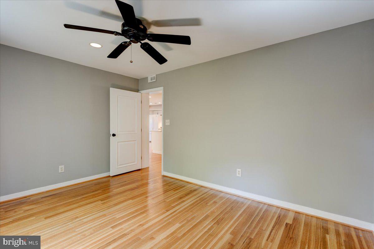 ADDISON HEIGHTS - Residential Lease