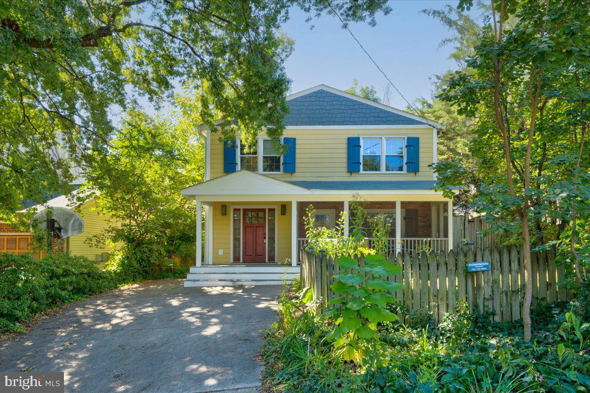 ADDISON HEIGHTS - Residential Lease