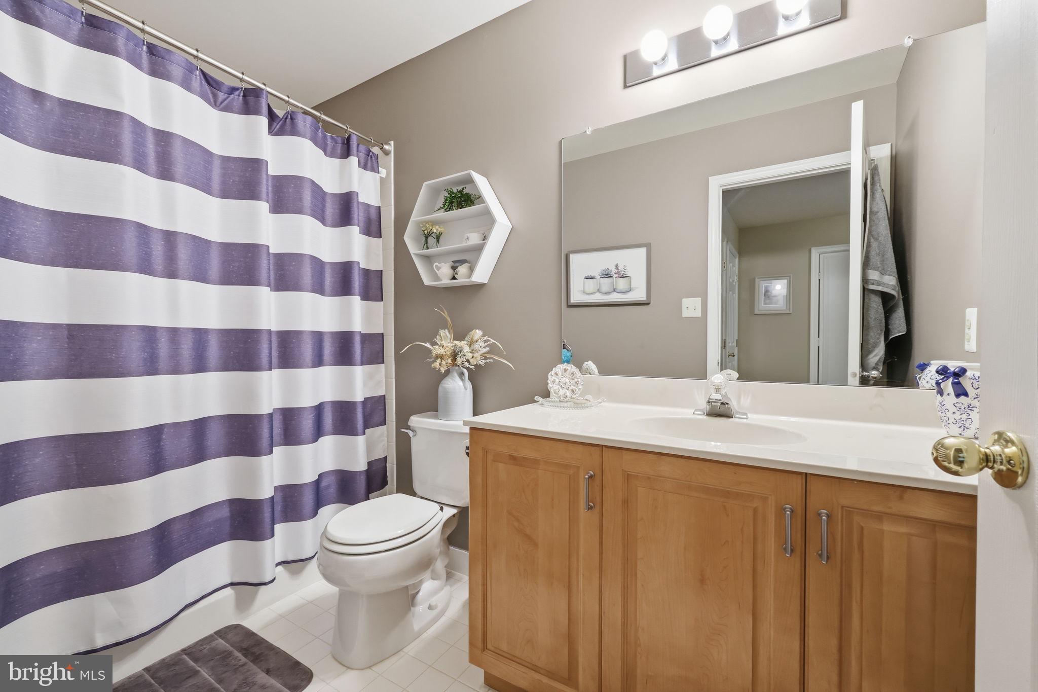 CENTER POINT FARM - Residential