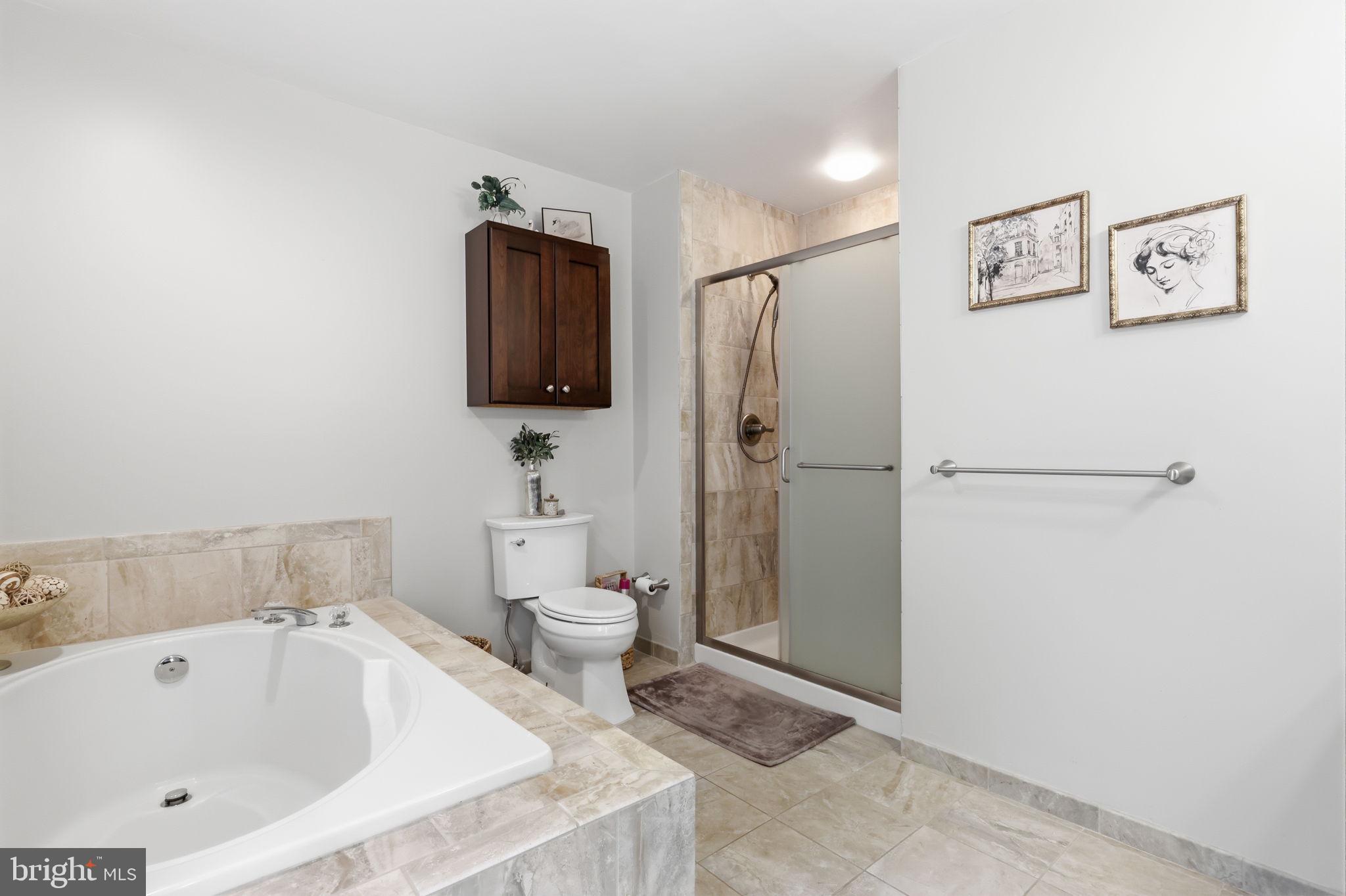CENTER POINT FARM - Residential
