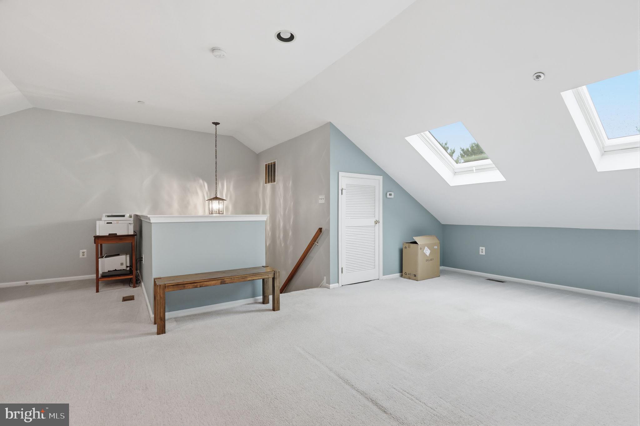 CENTER POINT FARM - Residential