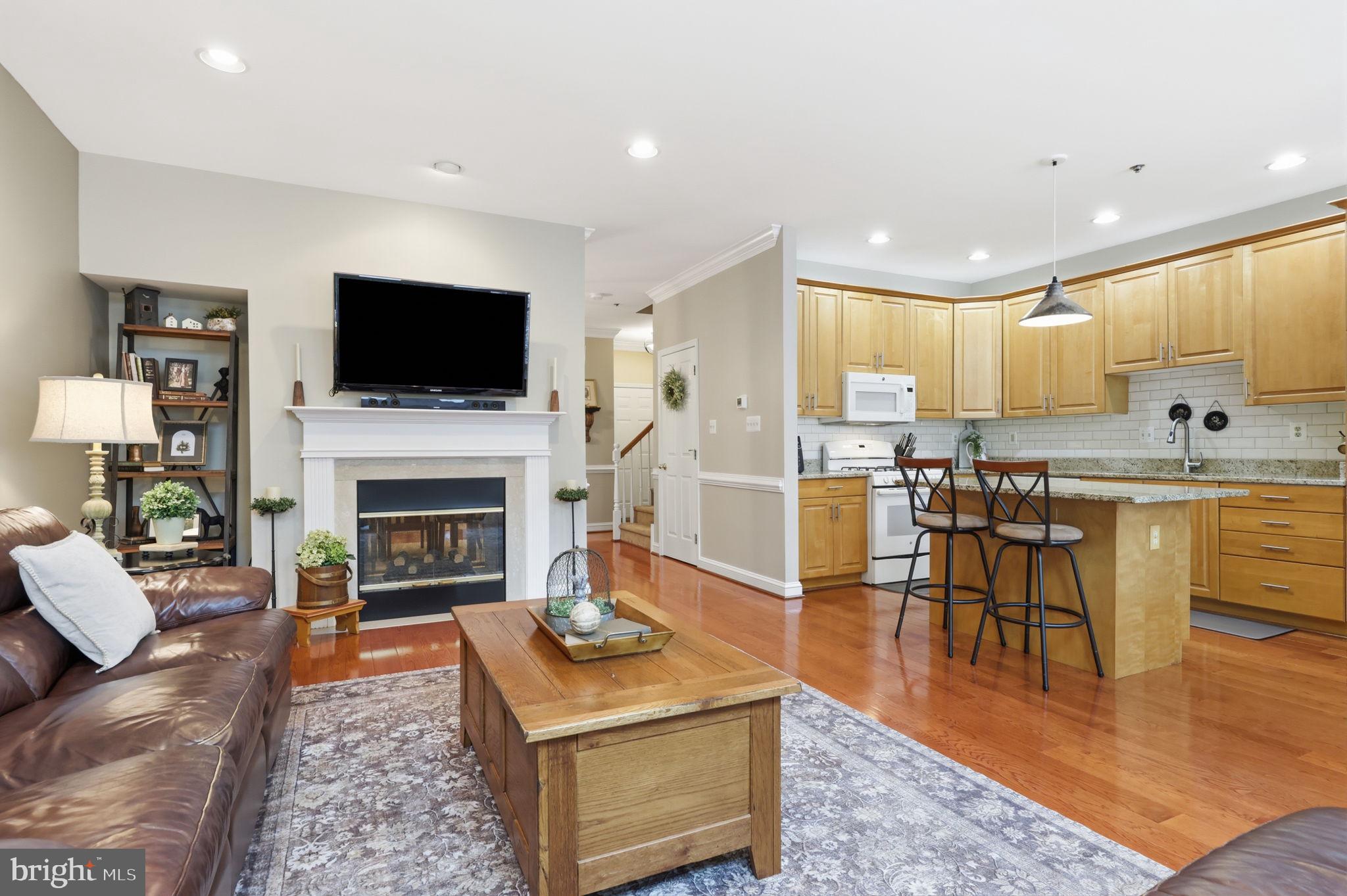 CENTER POINT FARM - Residential