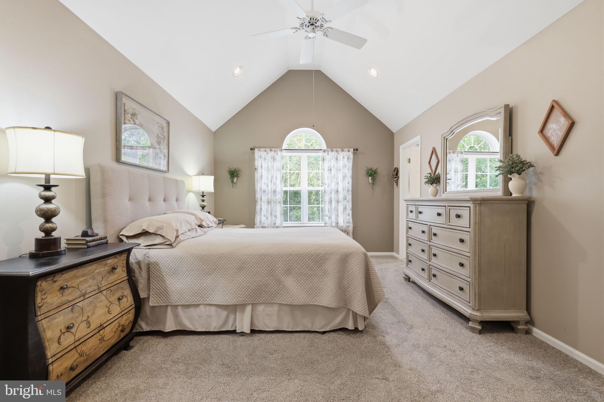 CENTER POINT FARM - Residential