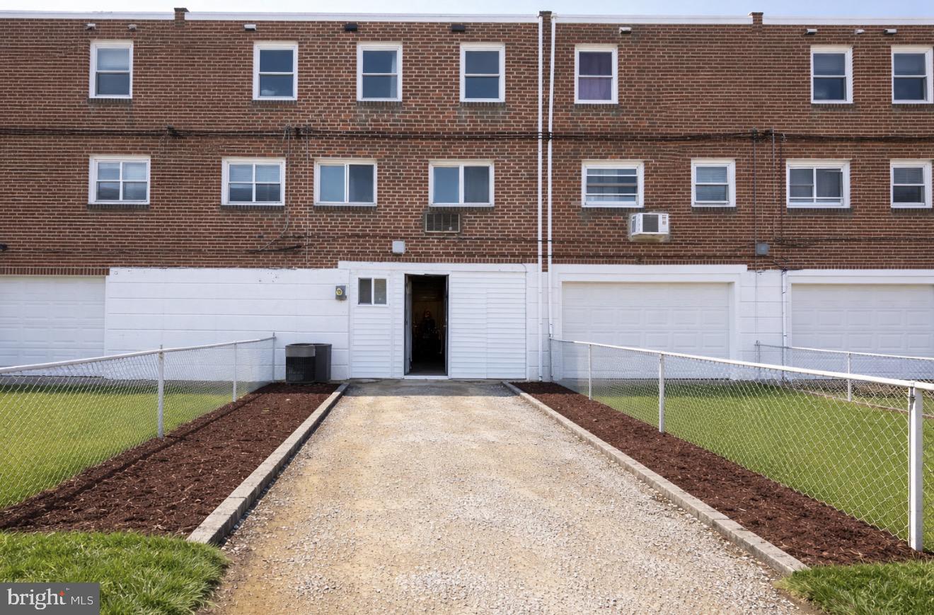 MAYFAIR - Residential