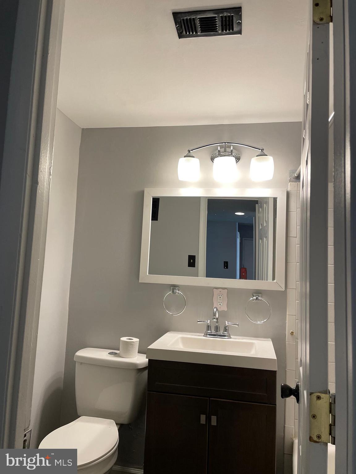 HOLLY HILL CONDOMINIUMS - Residential