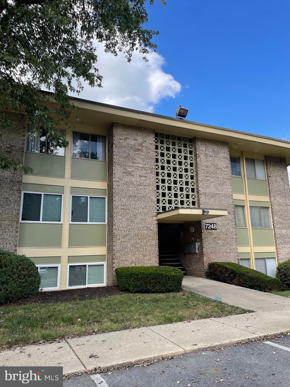 --AS-IS--

Owner is willing to provide a credit of $2000 with full offer price.

1 year warranty will be provided.

Beautifully updated 2-bedroom, 1-bath unit featuring a bright and modern feel throughout.

The primary bedroom includes two spacious closets, while the second bedroom offers its own generous closet.

Fresh paint across the entire unit creates a clean, refreshed atmosphere.

Enjoy a separate living room and dining room, perfect for comfortable living and entertaining.

Recessed lighting in both the living room and kitchen adds a sleek, modern touch.

Laminate flooring runs through the main areas, with cozy carpeting in both bedrooms for added comfort.

Step outside to your private balcony and enjoy your own outdoor space.