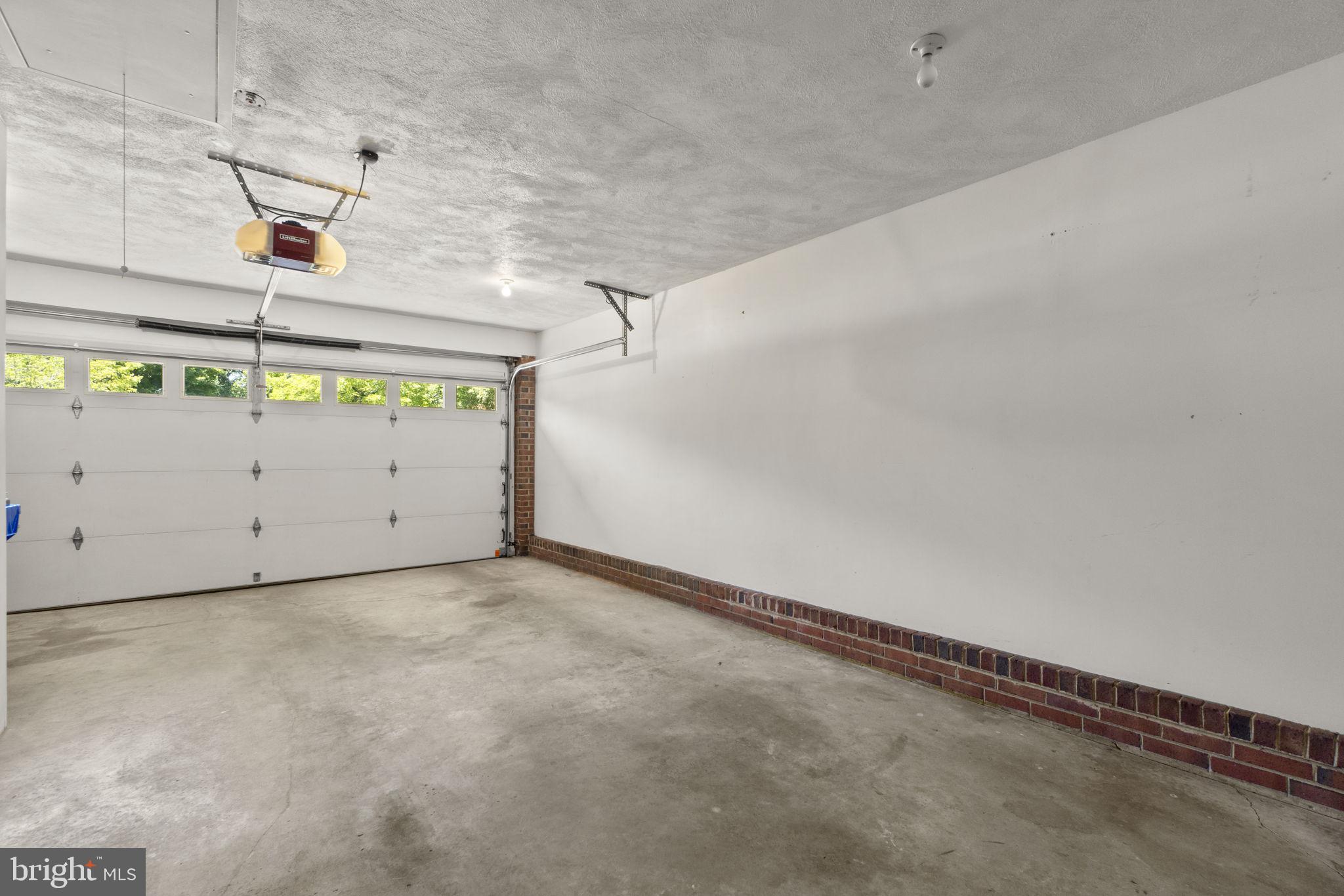 BRAEBURN - Residential