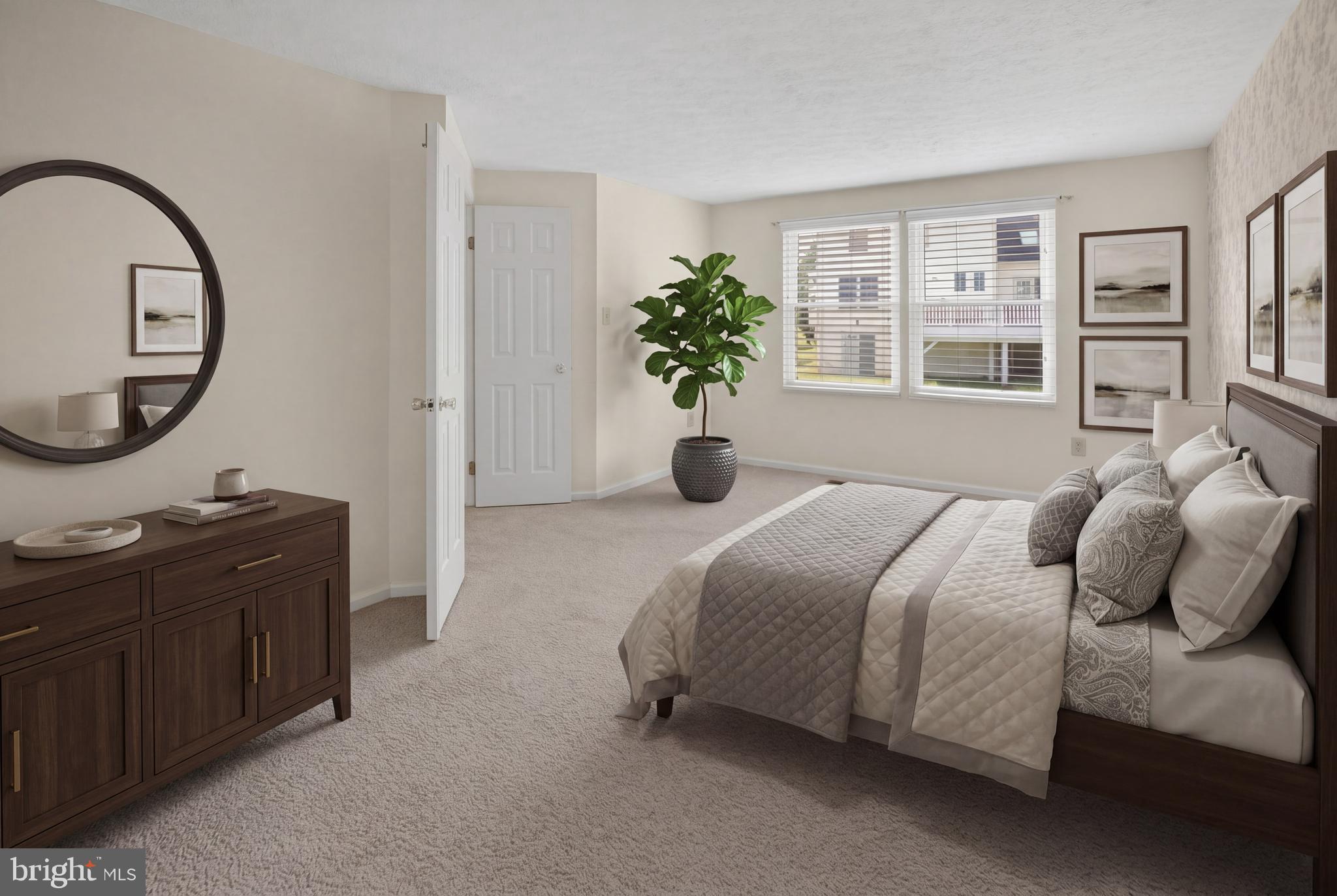 SADDLE CREEK - Residential