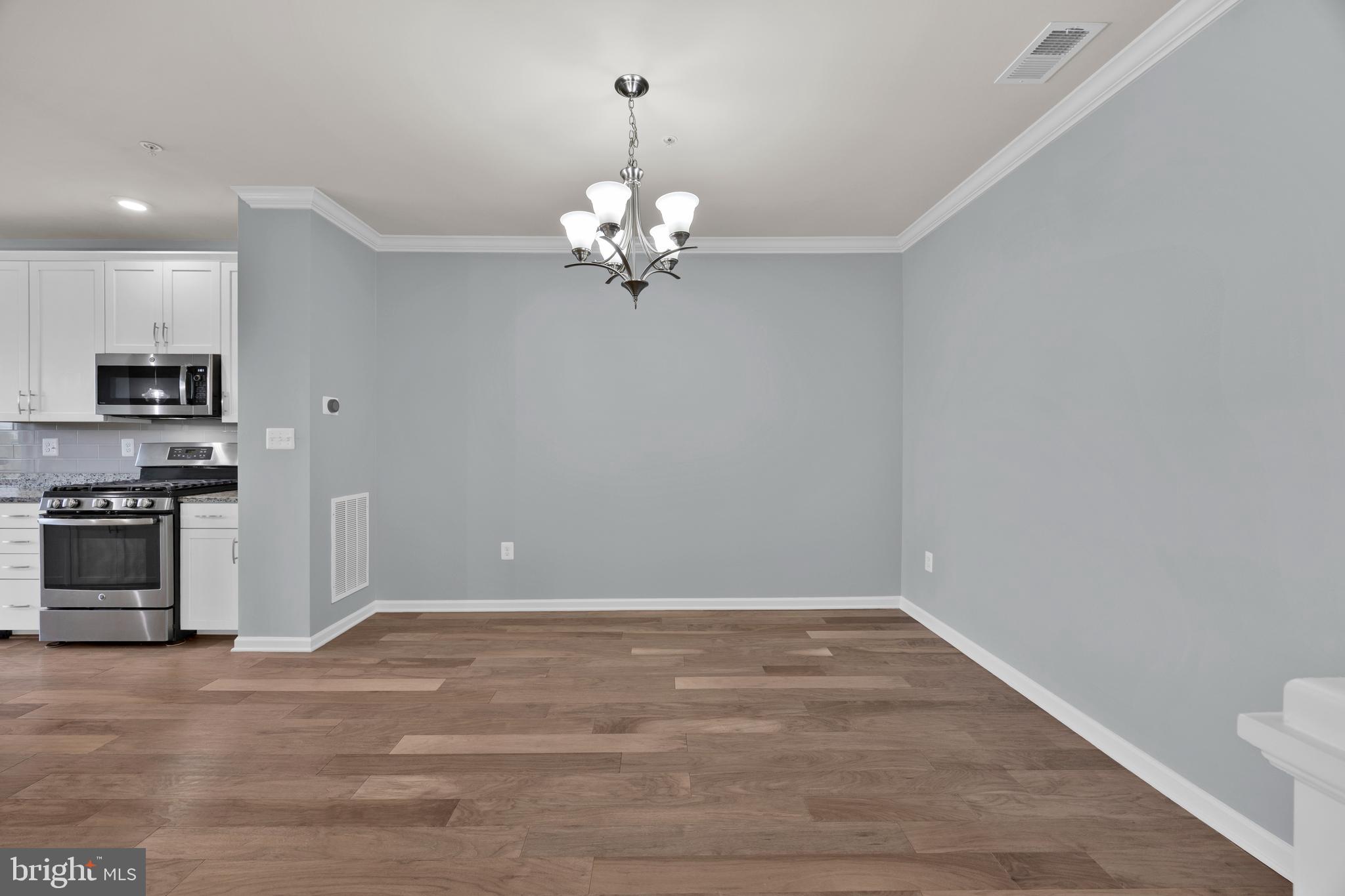 RIDGES AT LOUDOUN VALLEY - Residential