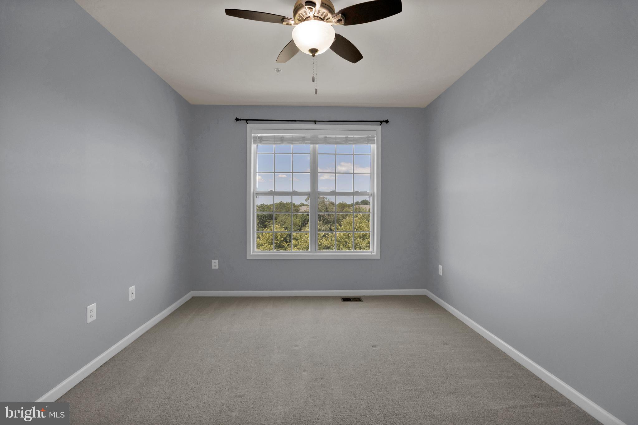 RIDGES AT LOUDOUN VALLEY - Residential
