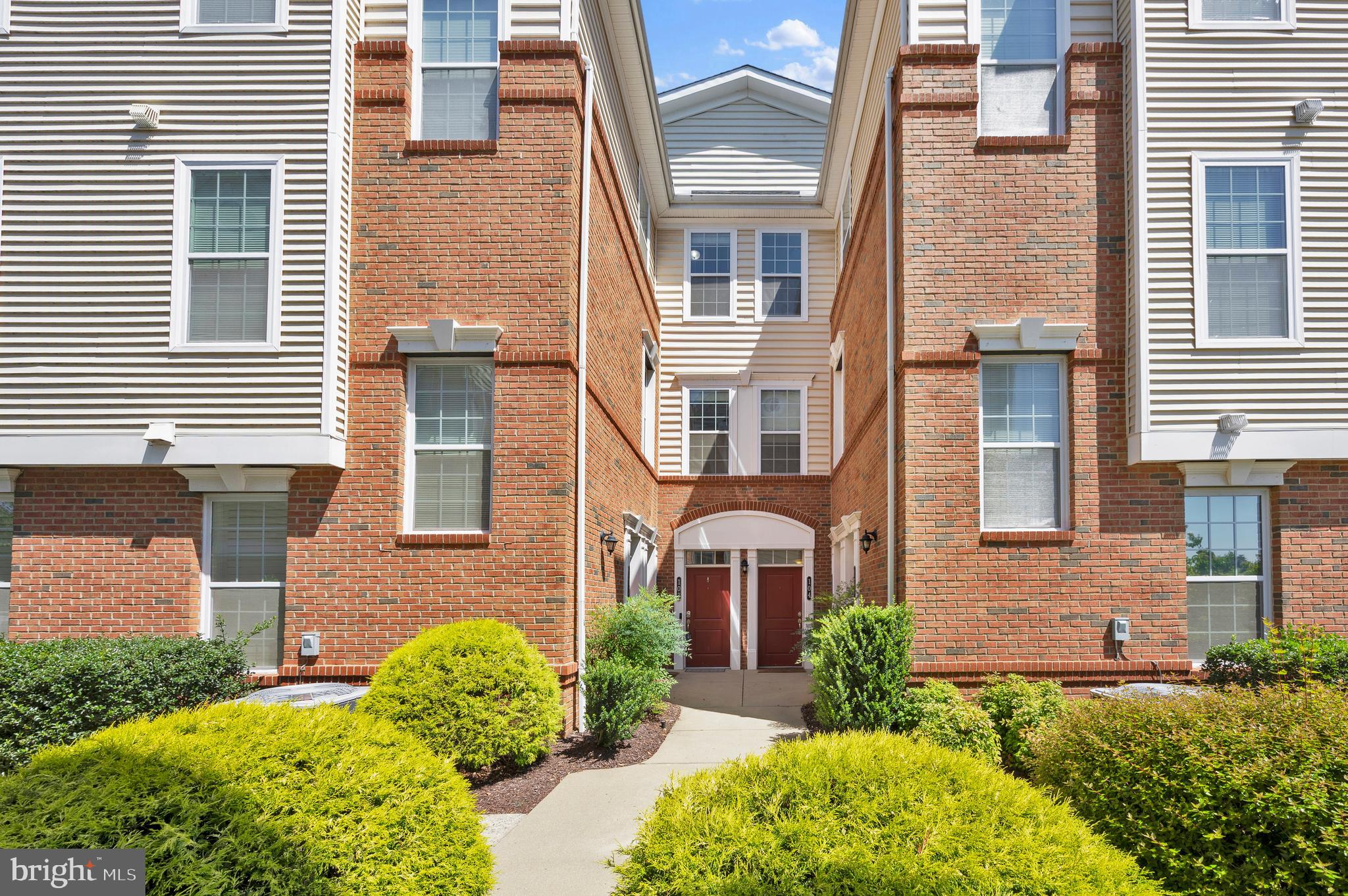 RIDGES AT LOUDOUN VALLEY - Residential