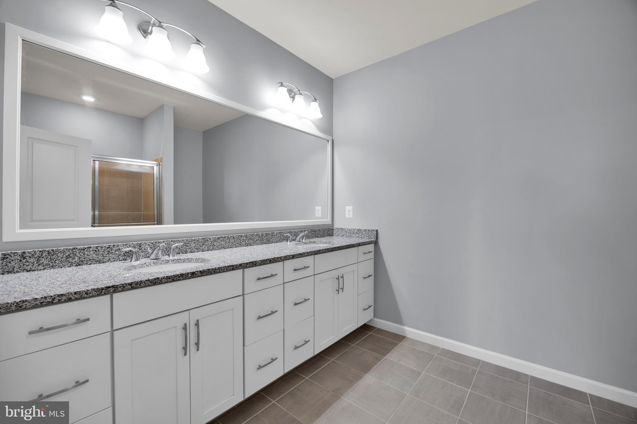 RIDGES AT LOUDOUN VALLEY - Residential