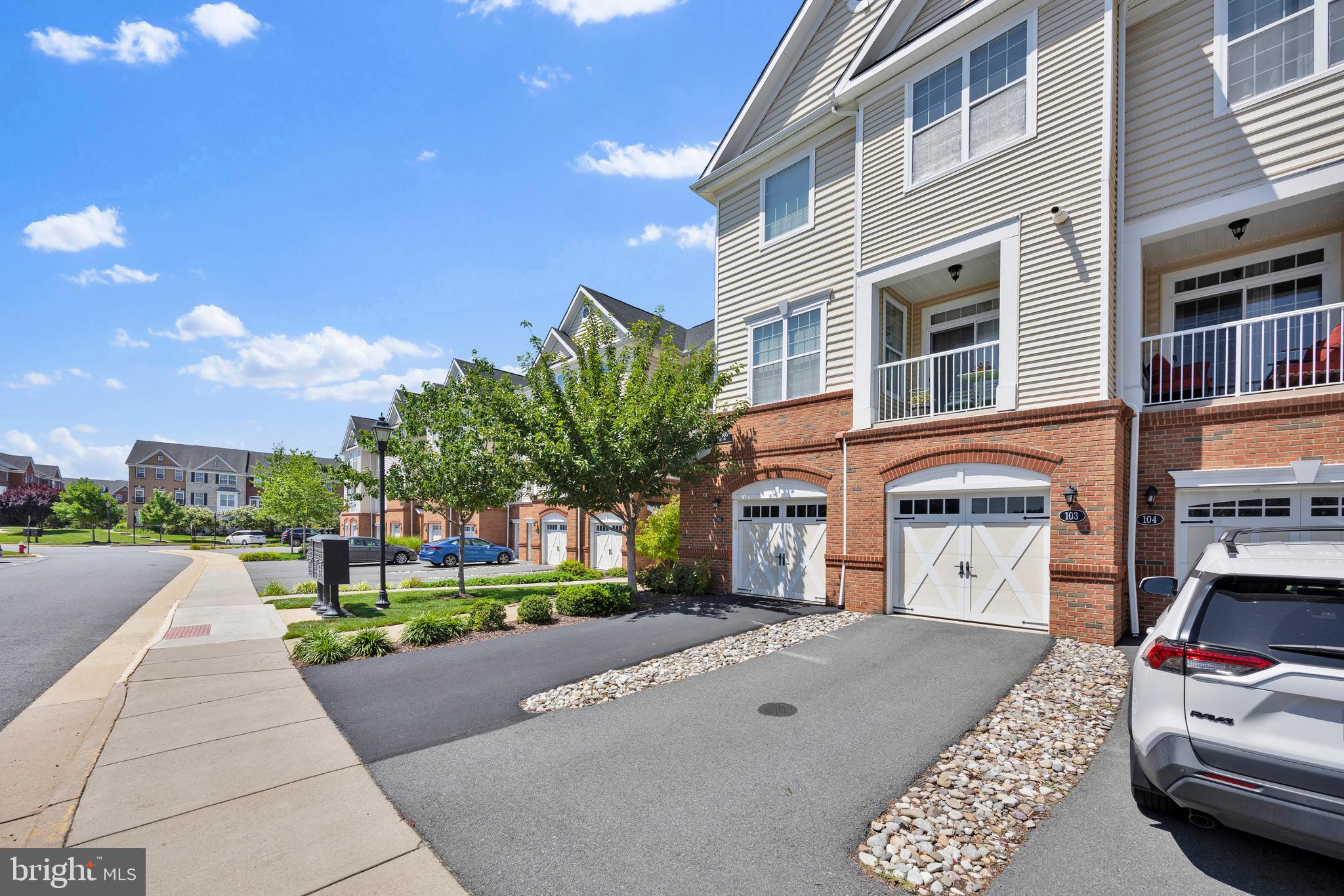 RIDGES AT LOUDOUN VALLEY - Residential