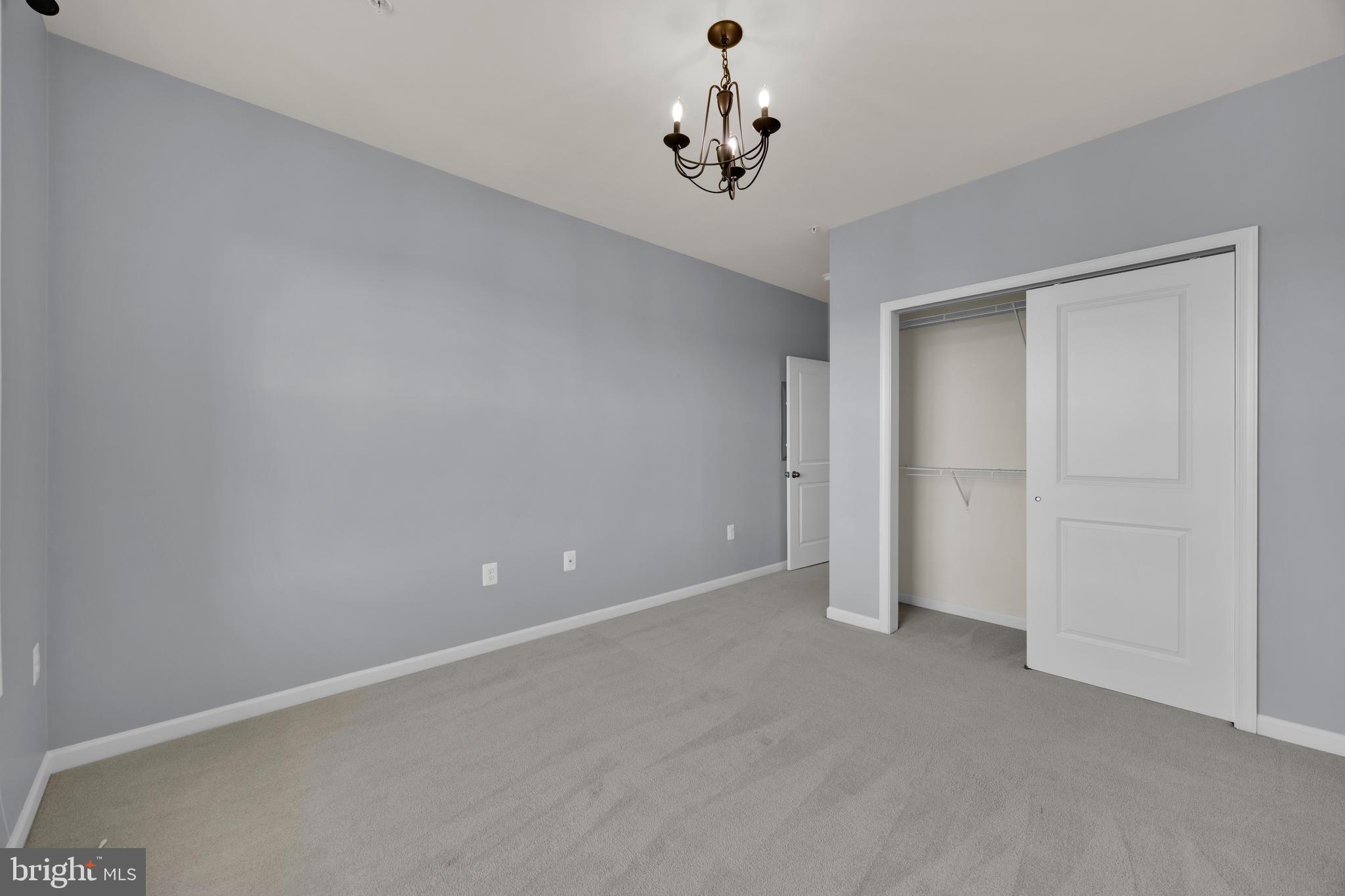 RIDGES AT LOUDOUN VALLEY - Residential