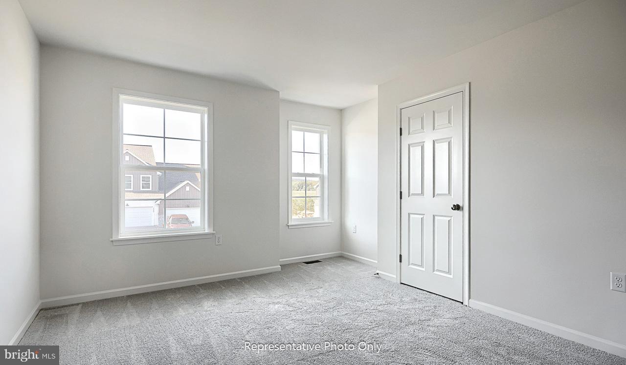 THE TOWNES AT BRIAR CREEK - Residential