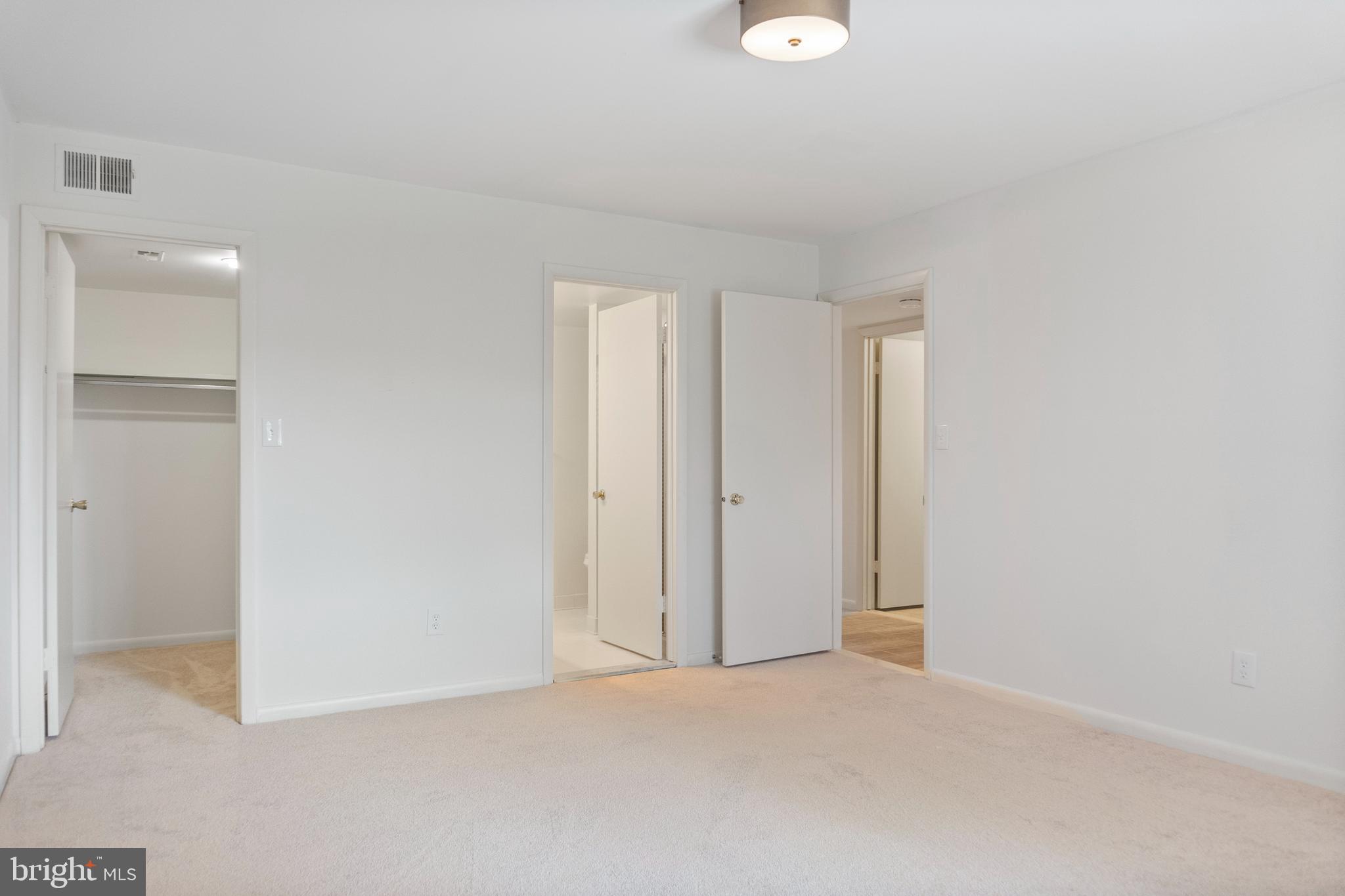 MAYS CHAPEL VILLAGE - Residential