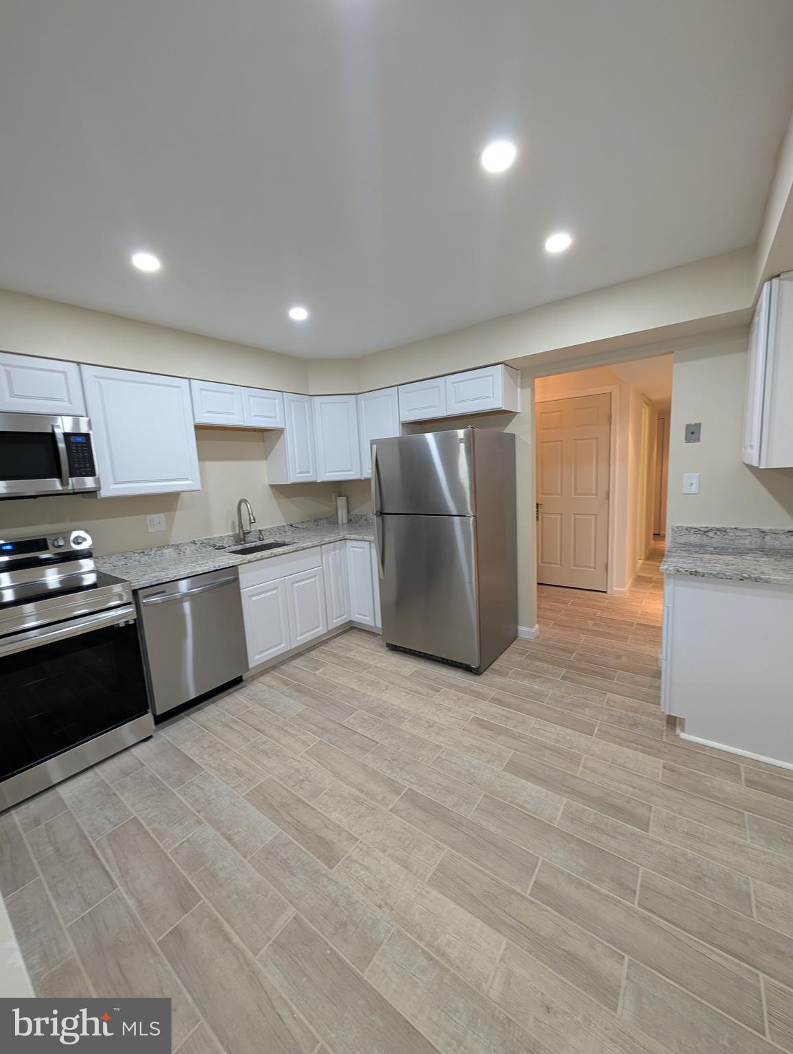 MAYS CHAPEL VILLAGE - Residential
