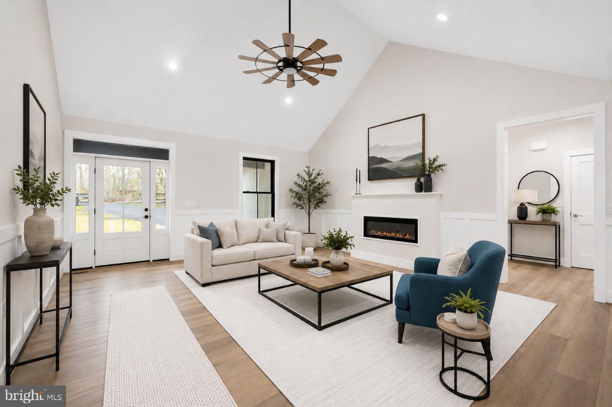 SKYLAND ESTATES - Residential