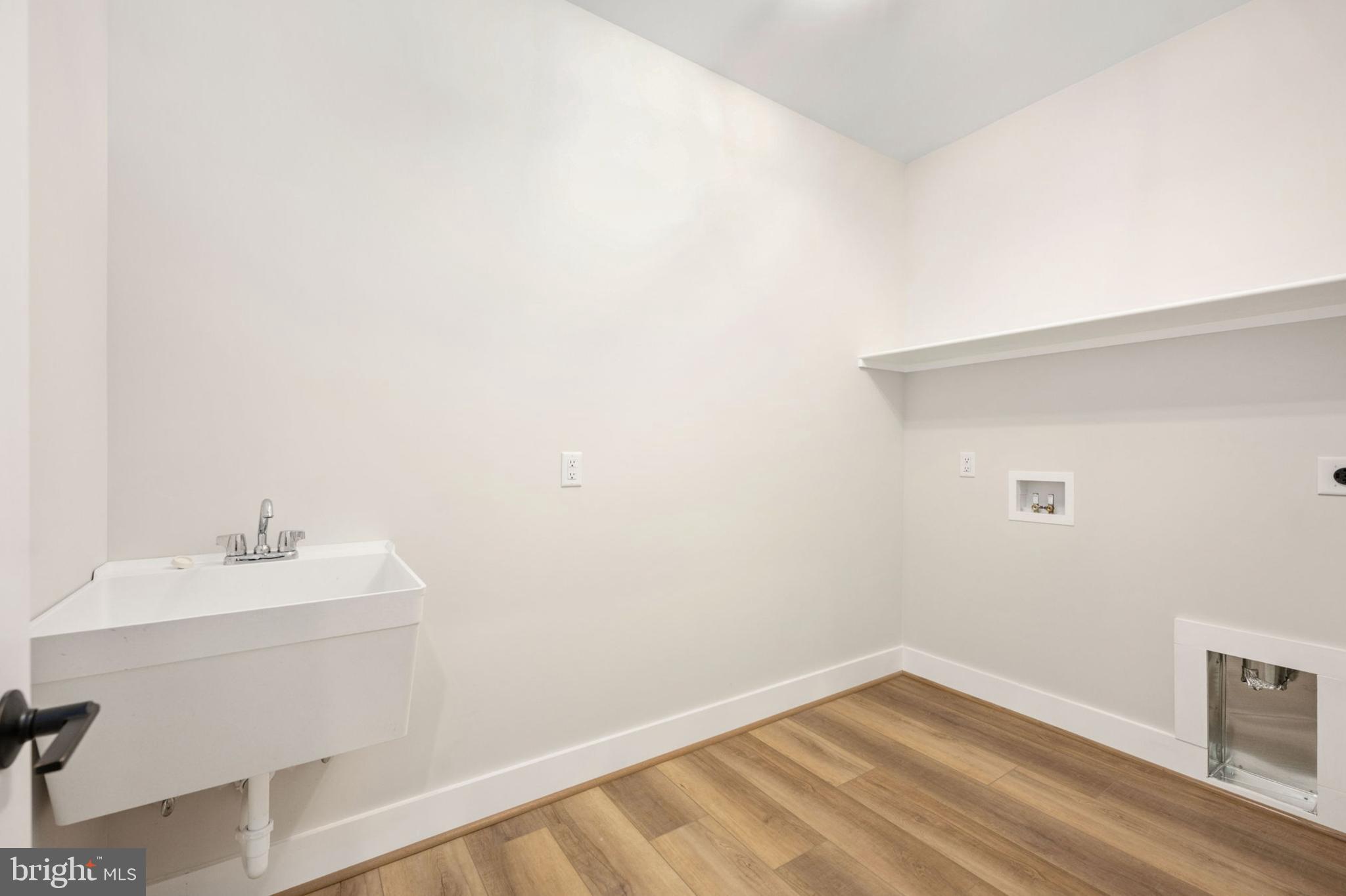 SKYLAND ESTATES - Residential