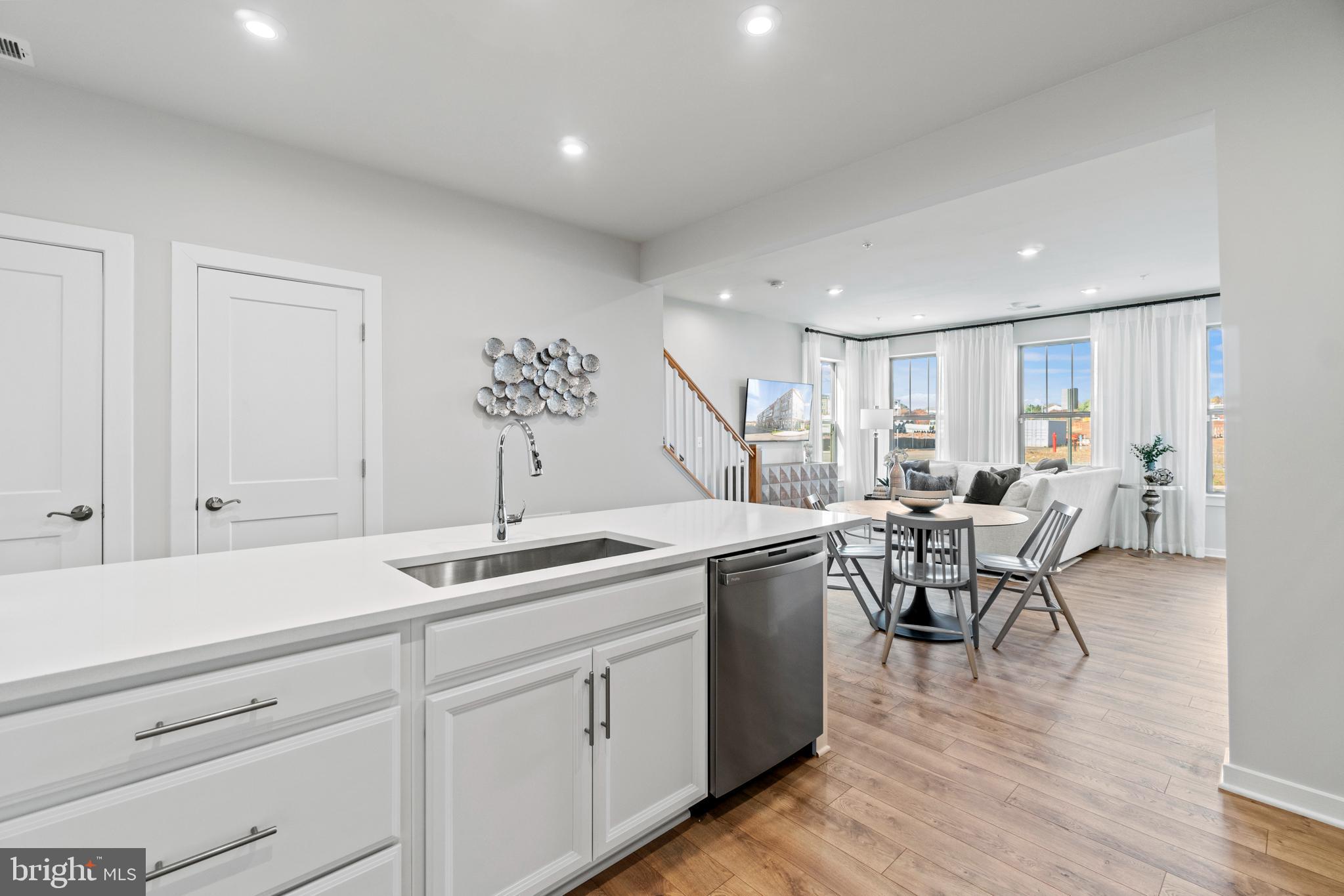MANASSAS PARK VILLAGE - Residential
