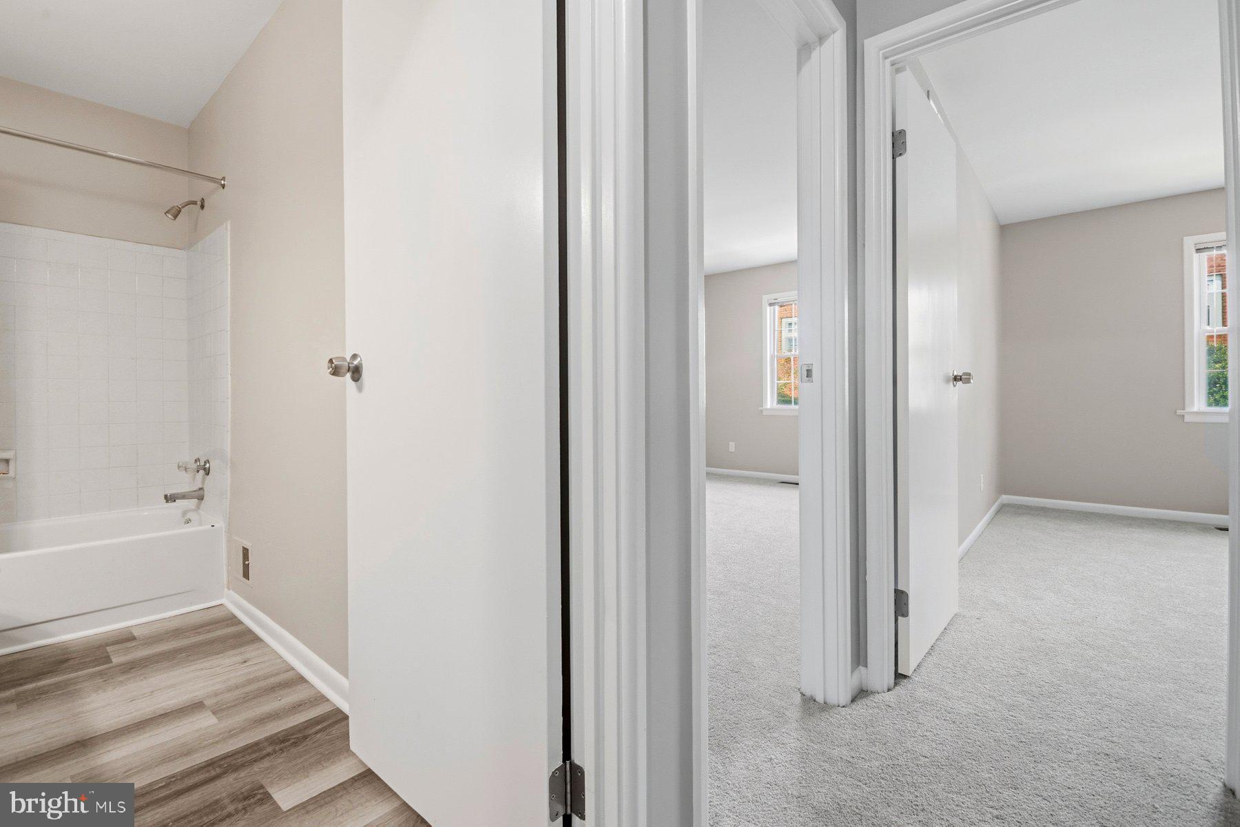 NORTH LAUREL PARK - Residential
