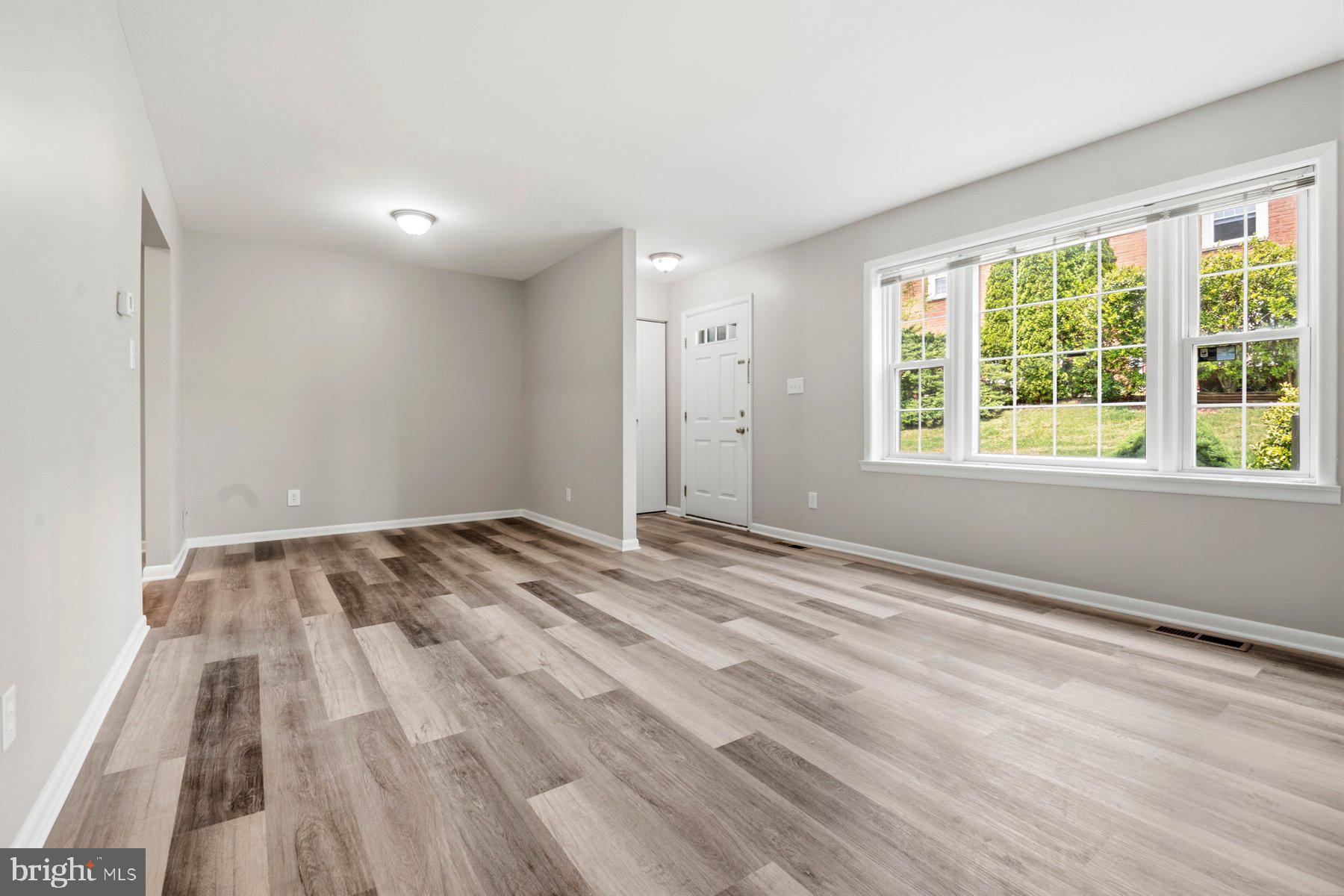 NORTH LAUREL PARK - Residential