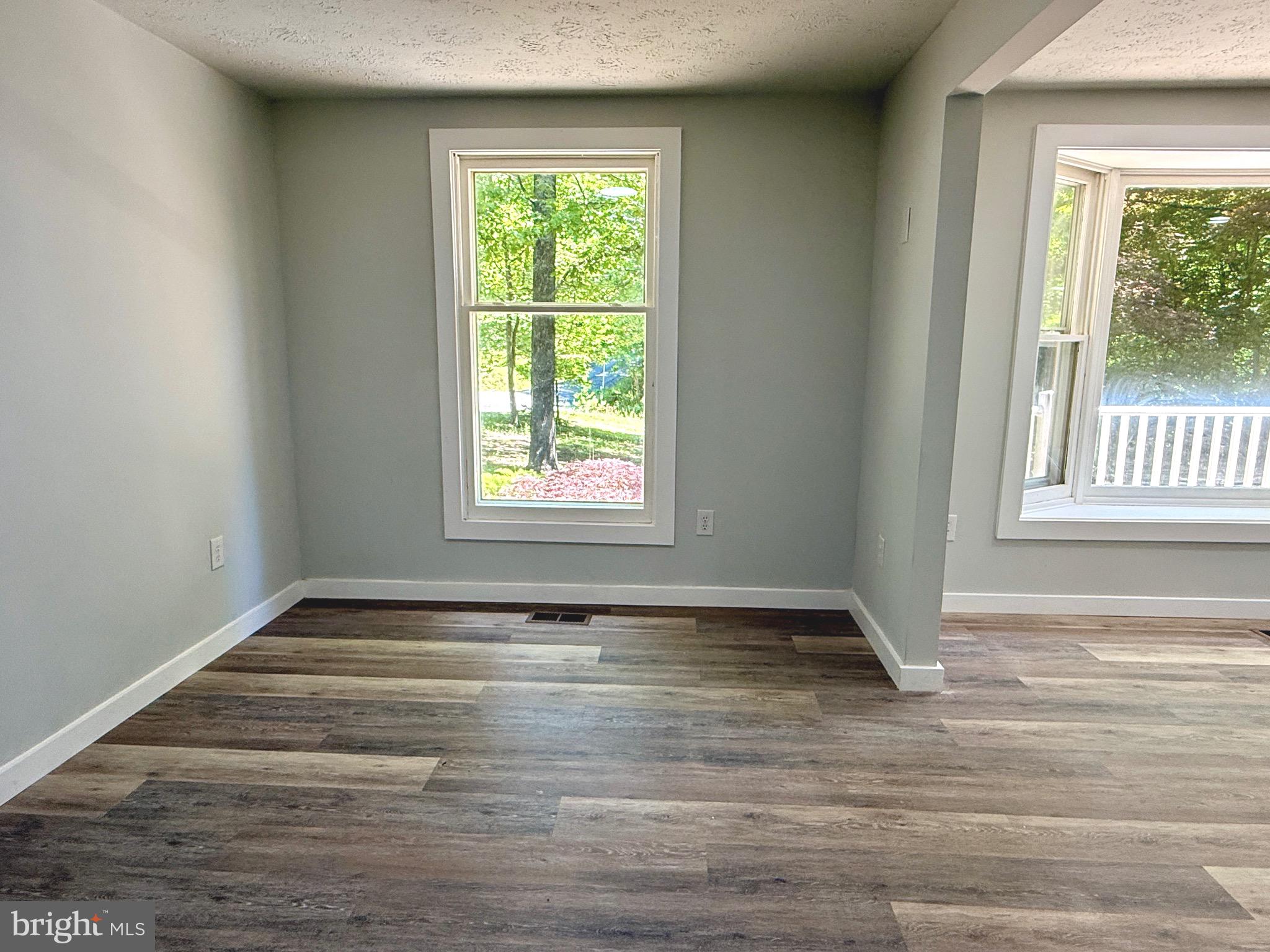 SHANNONDALE - Residential