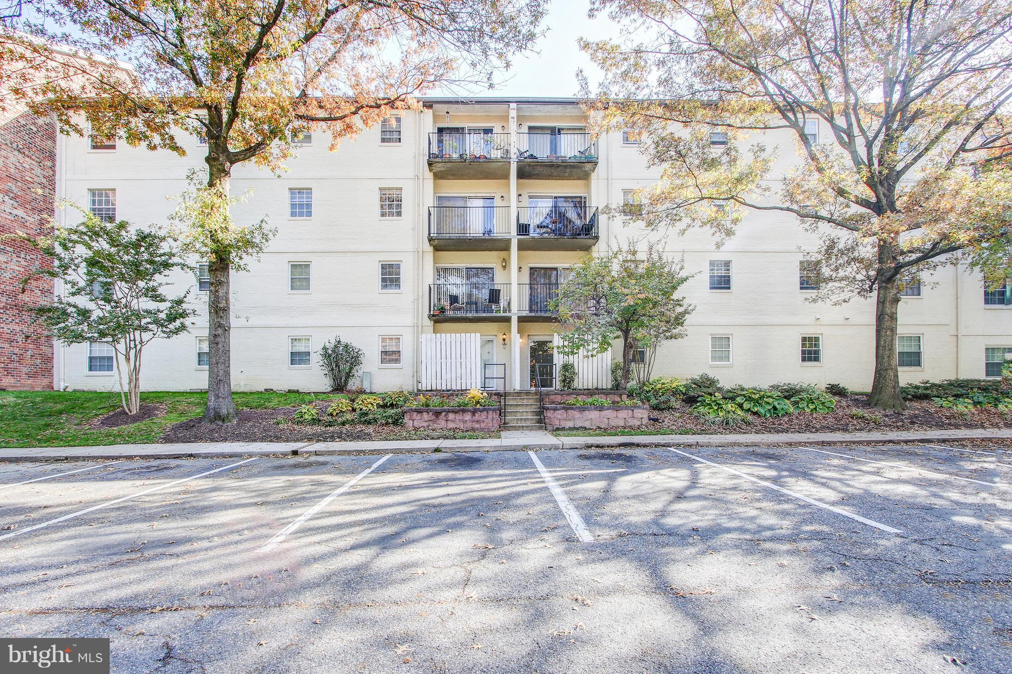 MONTPELIER - Residential