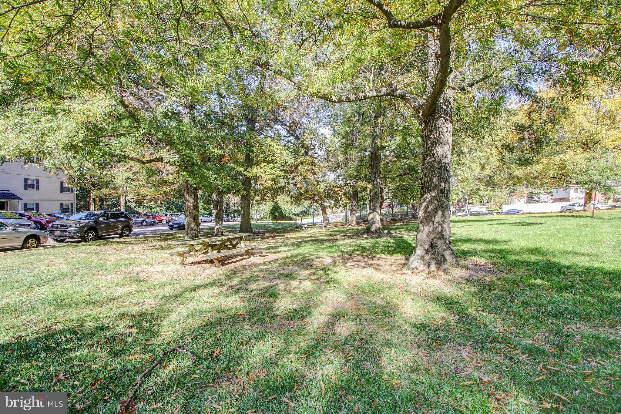 MONTPELIER - Residential