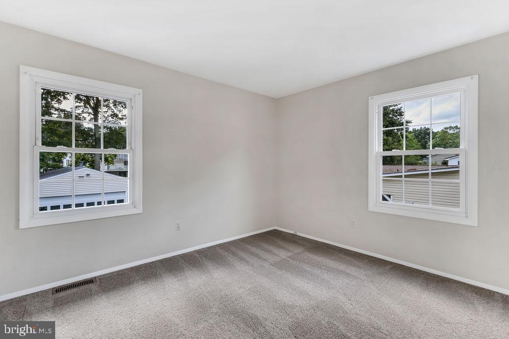 ST CHARLES - CARRINGTON - Residential
