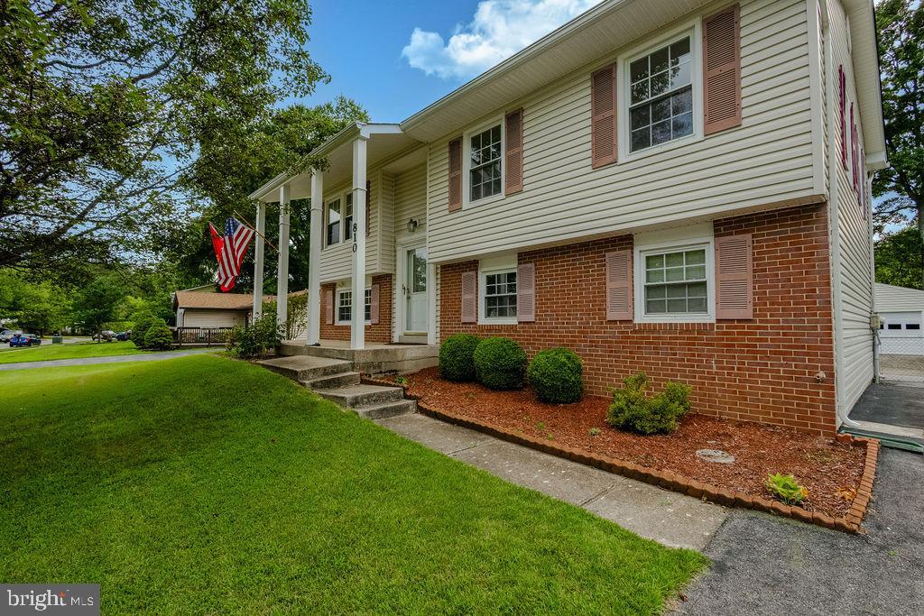 ST CHARLES - CARRINGTON - Residential