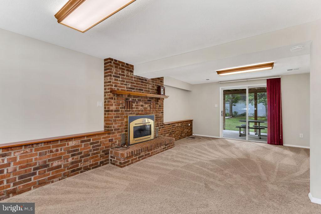 ST CHARLES - CARRINGTON - Residential