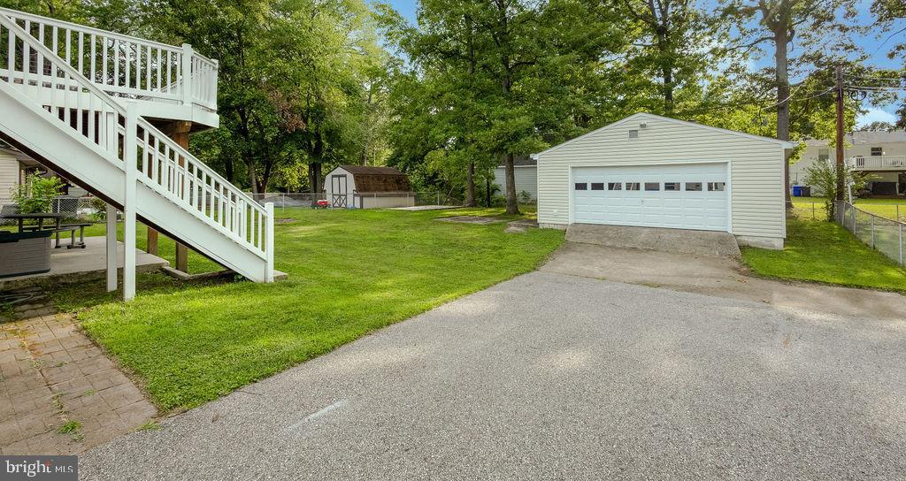 ST CHARLES - CARRINGTON - Residential