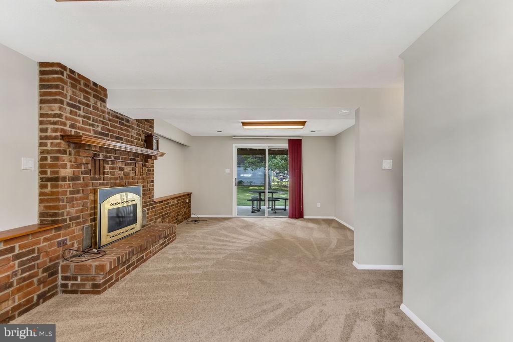 ST CHARLES - CARRINGTON - Residential