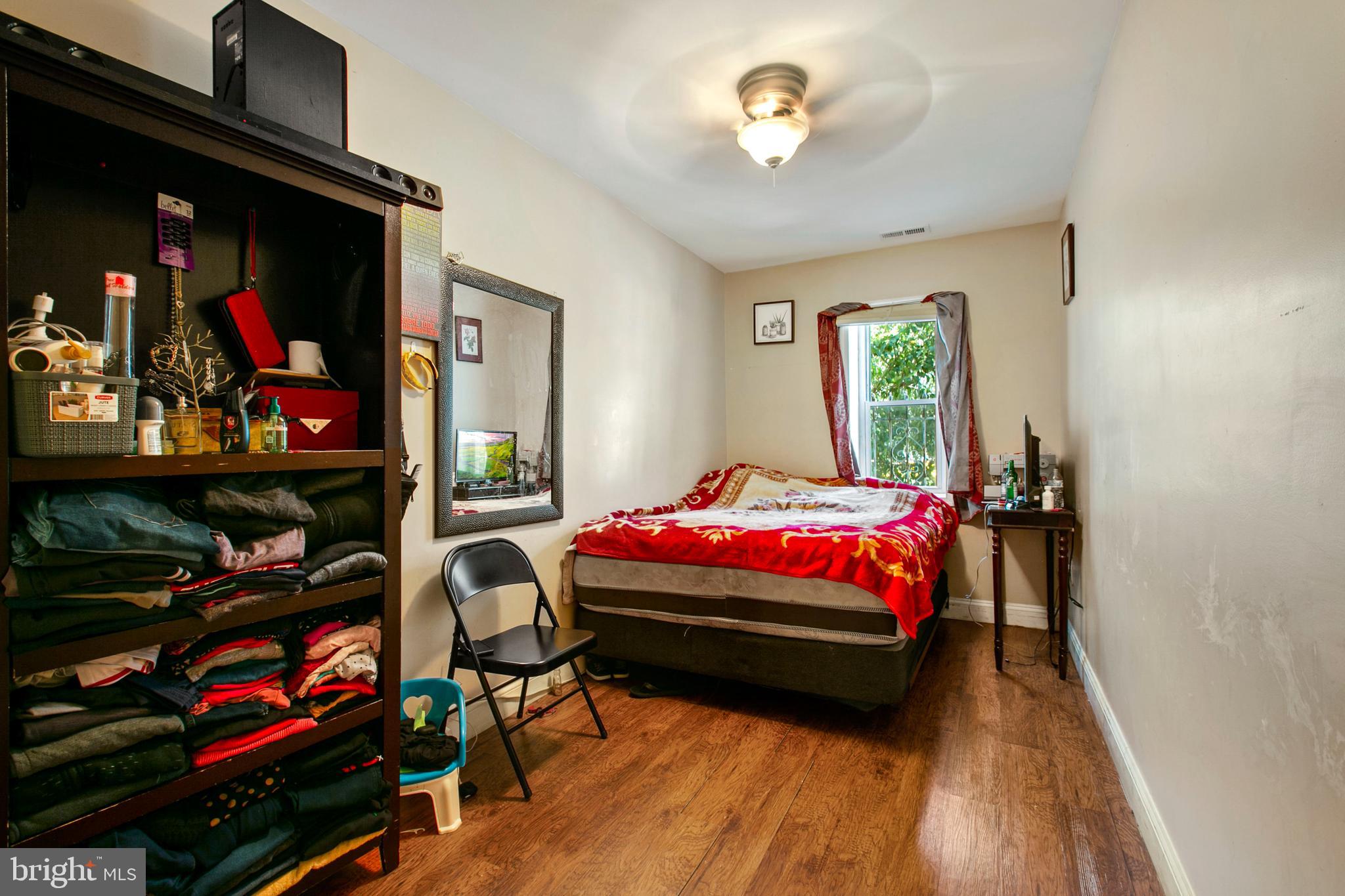 HIGHLANDTOWN - Residential