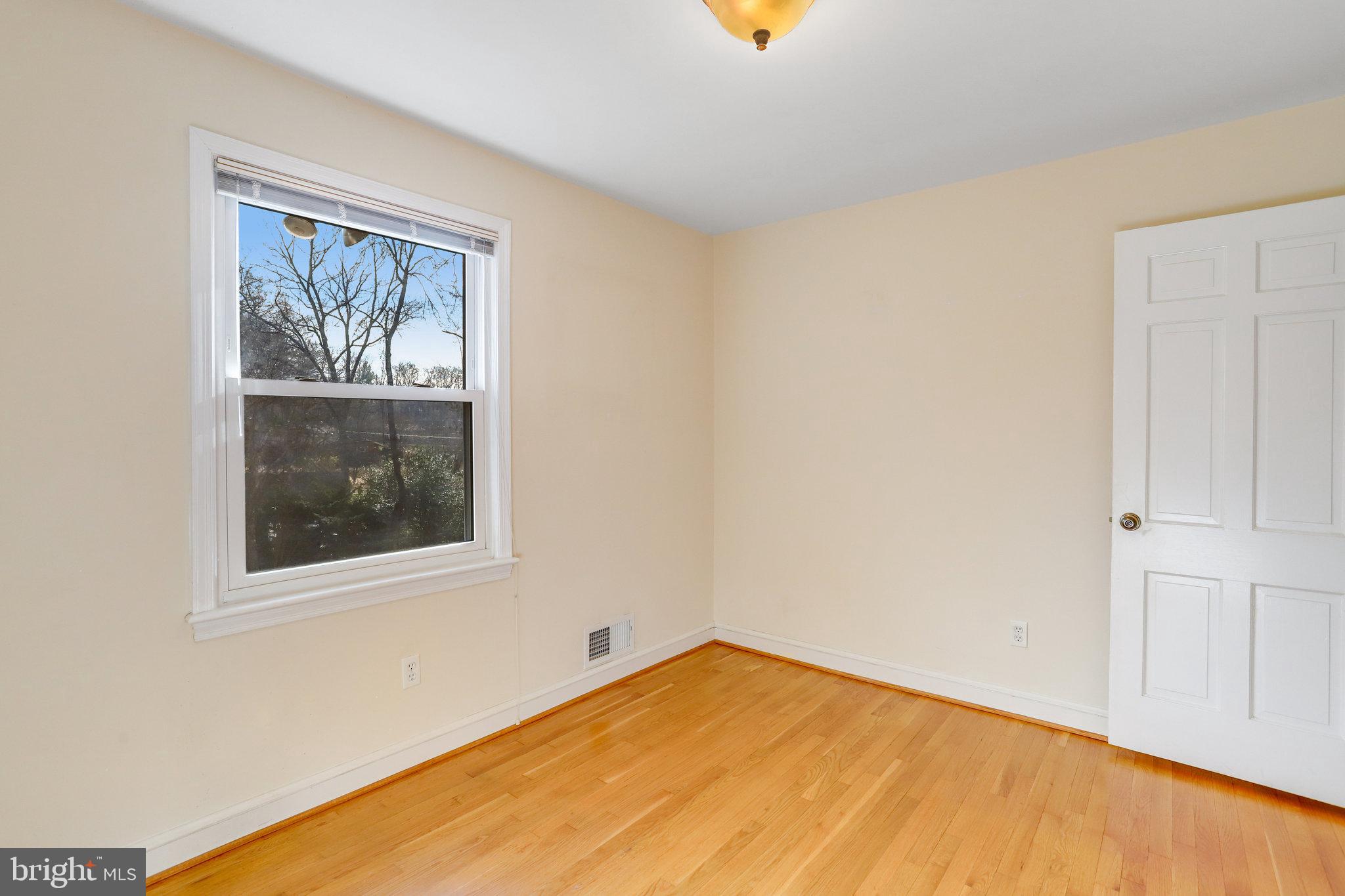 SYLVAN HILLS - Residential Lease