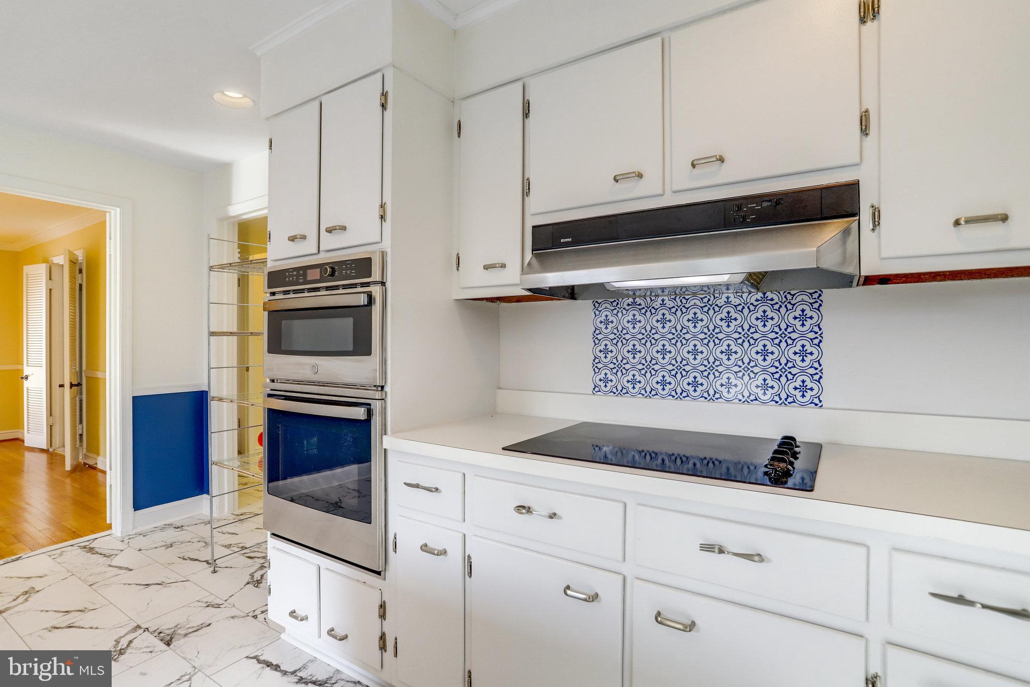 SYLVAN HILLS - Residential Lease