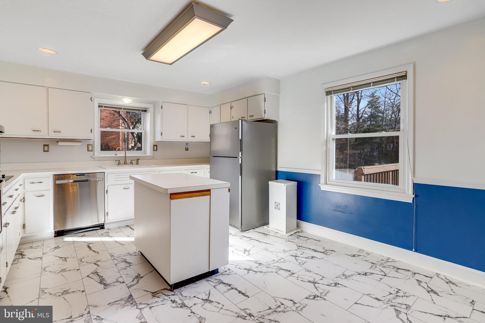 SYLVAN HILLS - Residential Lease