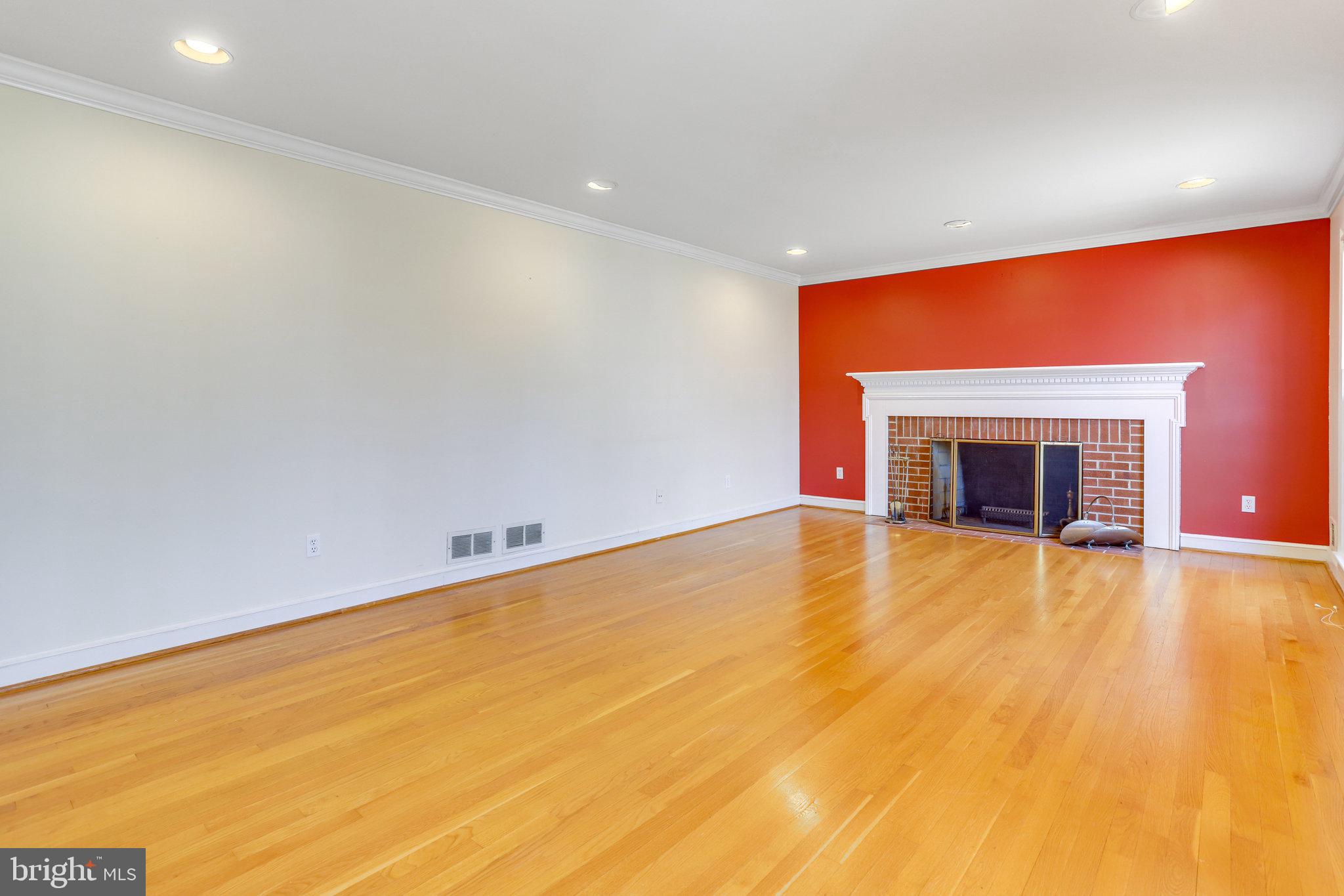 SYLVAN HILLS - Residential Lease