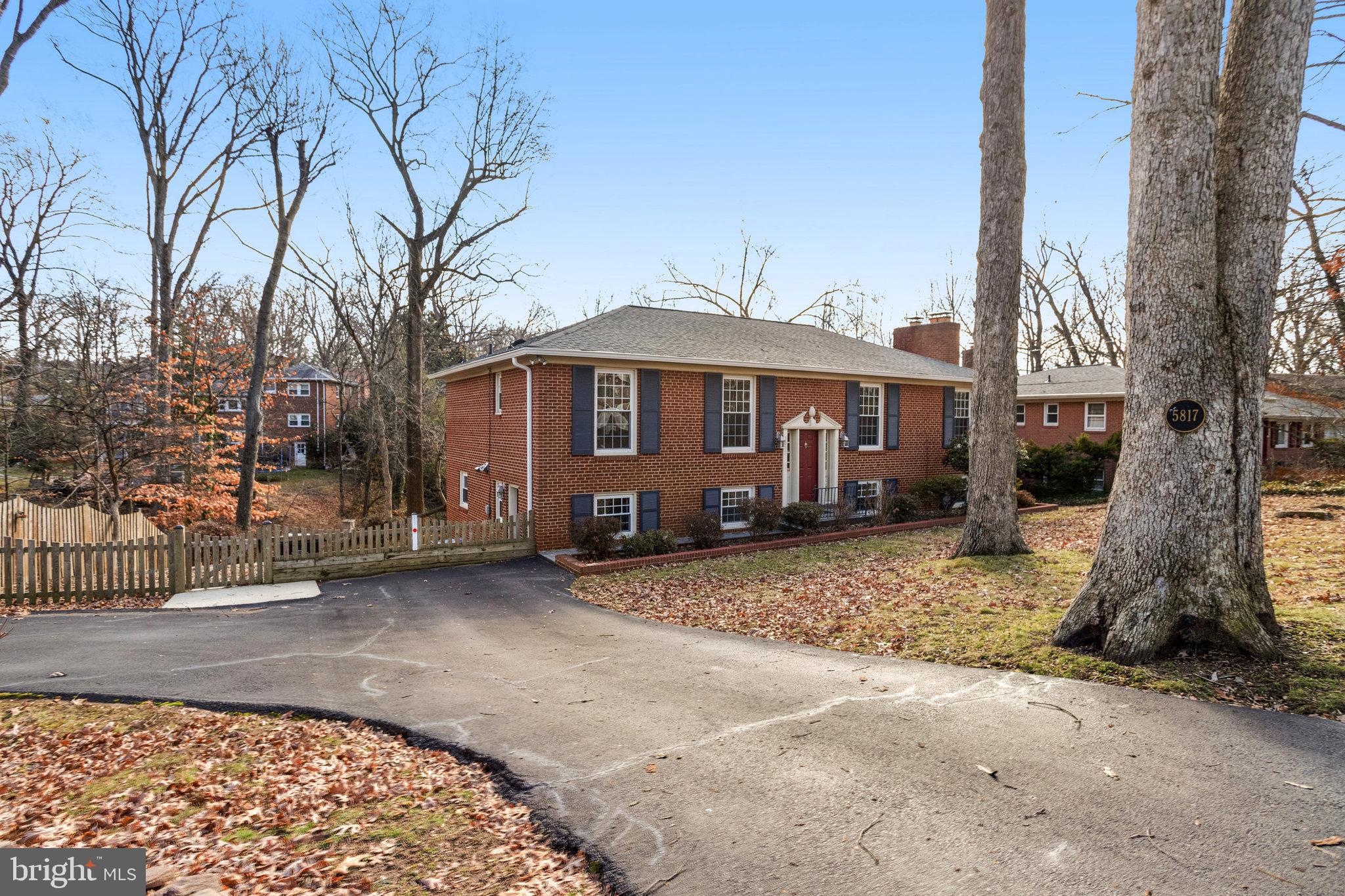 Welcome to this wonderful 5BR/ 2.5BA home! Inside you'll find 2 finished levels in a park-like setting that backs to trees and nature. Gleaming hardwood on upper level, 2 fireplaces, large windows throughout to let in plenty of light, updated kitchen appliances, new carpet and flooring on lower level, spacious deck perfect for lounging or entertaining, and fenced yard area. Mudroom side entrance leads to ½ bathroom with laundry and then into the full kitchen. The mudroom is conveniently located by the driveway and makes a perfect entry for unloading groceries, or handling soggy umbrellas, kids, or pets! Full attic access on upper level provides tons of storage. This location cannot be beat! Walking trails lead to several parks and bike paths that take you into Old Town Alexandria or the heart of DC. You'll find some of NoVA's best restaurants within 2 miles, and you're just about a 60 minute drive to many of the wineries in the area. Approx. 1.5 miles to I-395 highway access, approx. 6 miles to Old Town Alexandria, approx. 10 miles to DC, the Pentagon, Amazon HQ2 and Reagan National Airport. The Dowden Terrace membership pool is located close by. Don’t wait to make this fabulous home yours!
Qualifications: 2 years of full-time employment history, 2 years of rental history (or home ownership), good credit, household income of at least $168,000 (that would be the sum of the 2 lowest incomes).