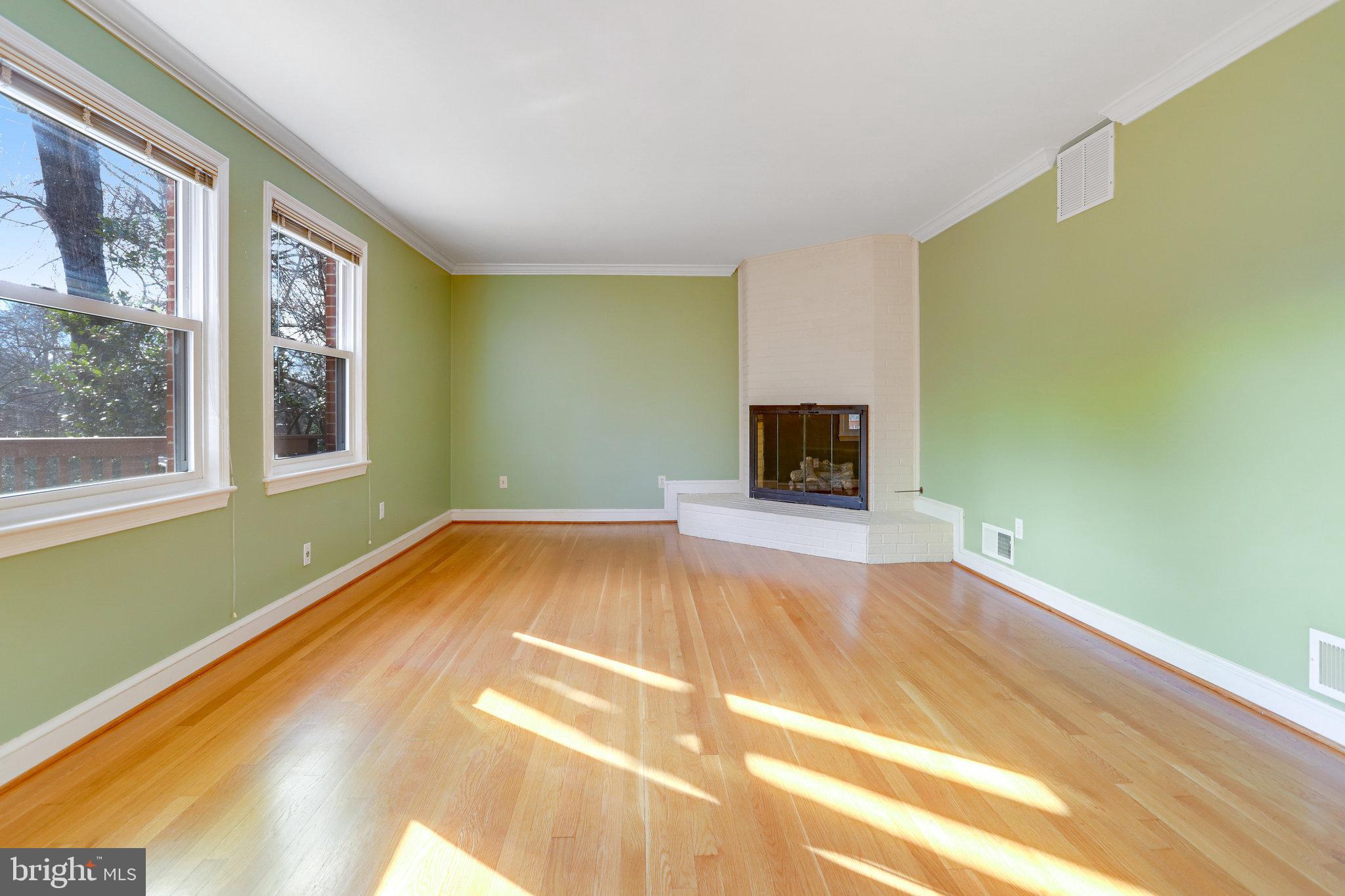 SYLVAN HILLS - Residential Lease