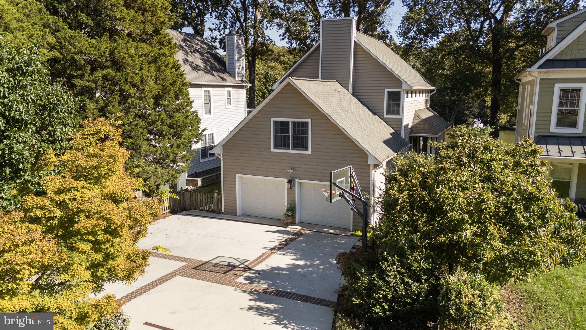 SHORE ACRES - Residential